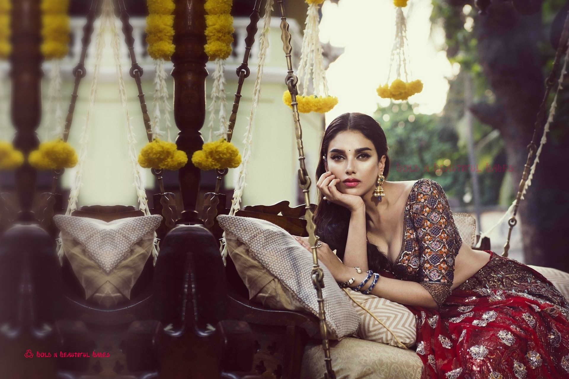Wallpaper, actress, Aditi Rao Hydari, beautiful, Bollywood, cleavage, hot, Indian, saree, , women 1920x1280