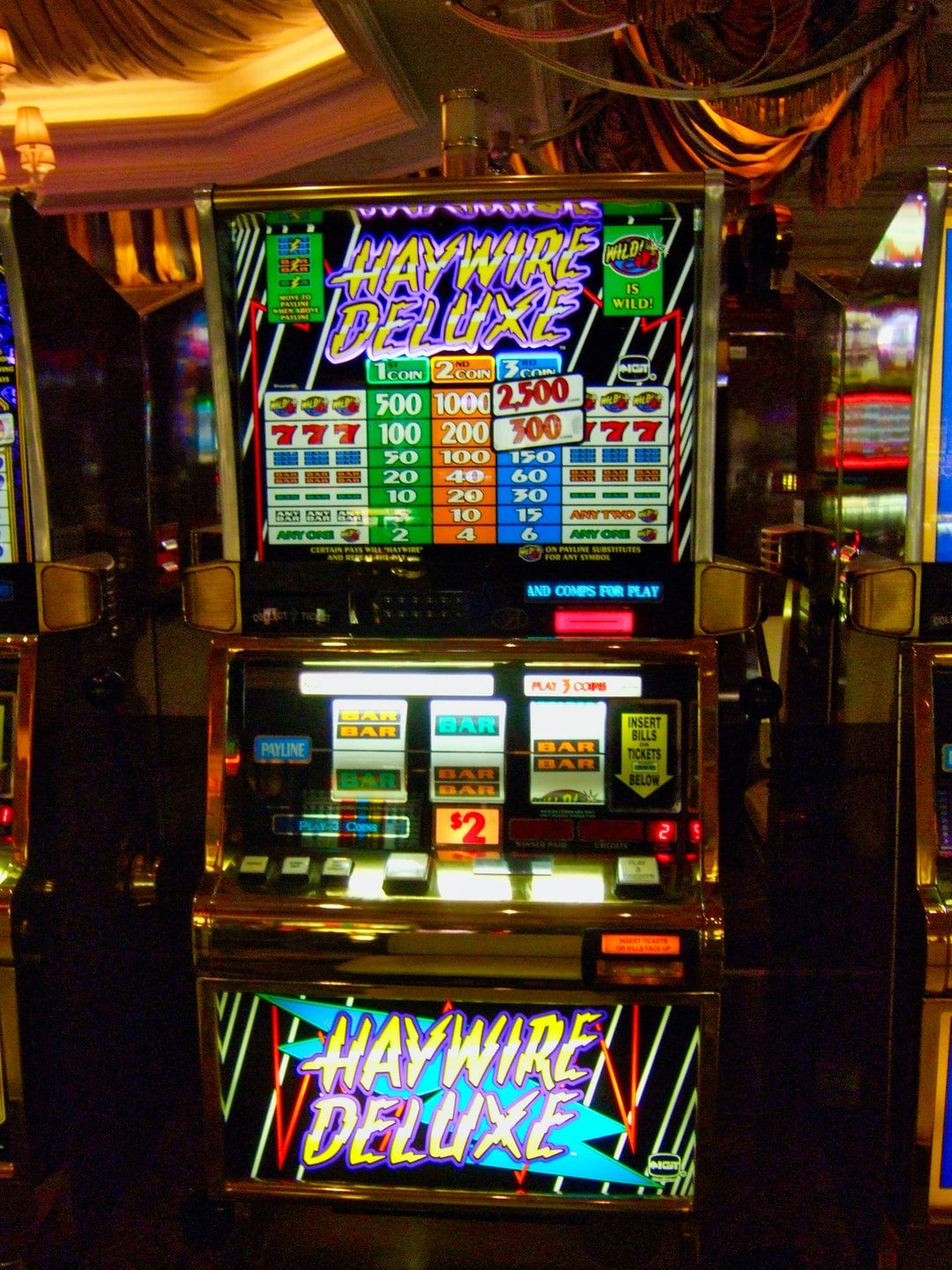 silver and black Haywire Deluxe slot machine photo