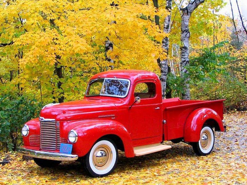 Vintage Red Truck Wallpaper