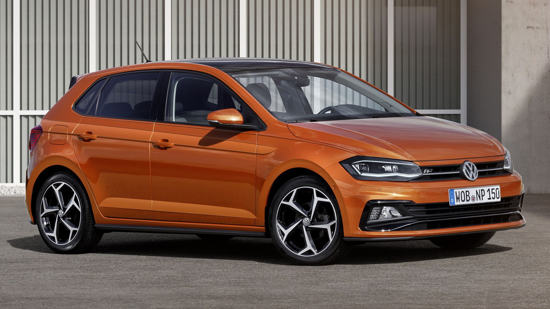 Volkswagen Polo R Line 5 Door And HD Image