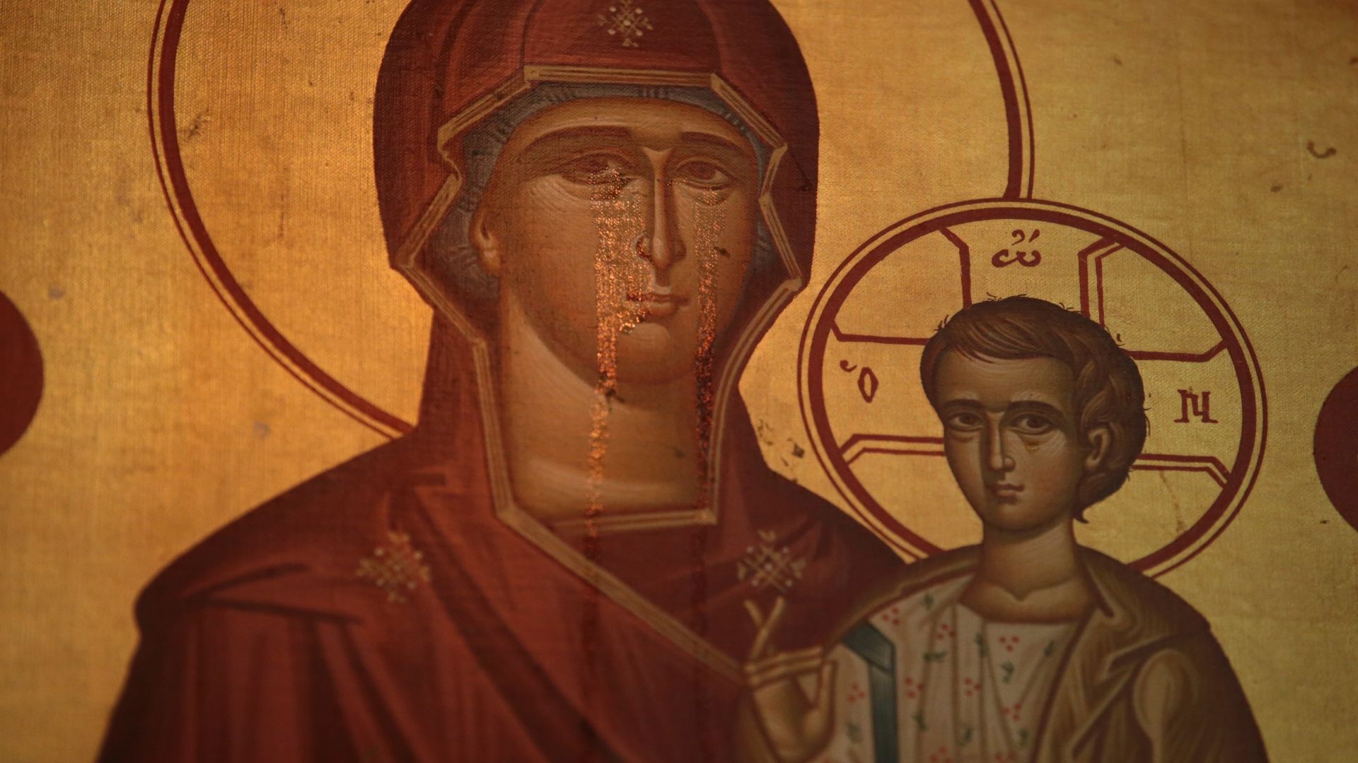 Faithful see miracle in weeping icon of Mary with child Jesus at Greek Orthodox church on Northwest Side