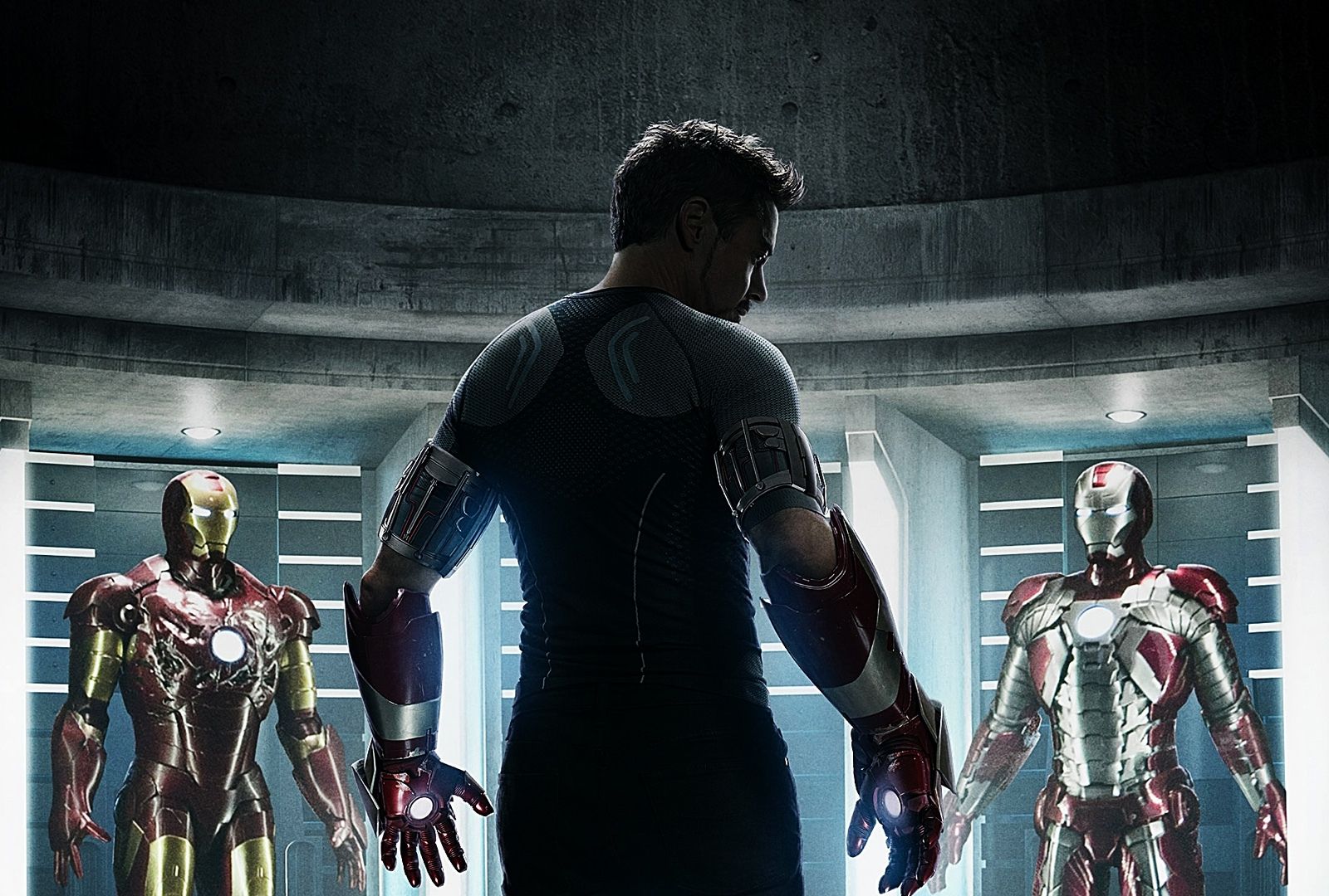 Iron Man Tony Stark Desktop Wallpaper
