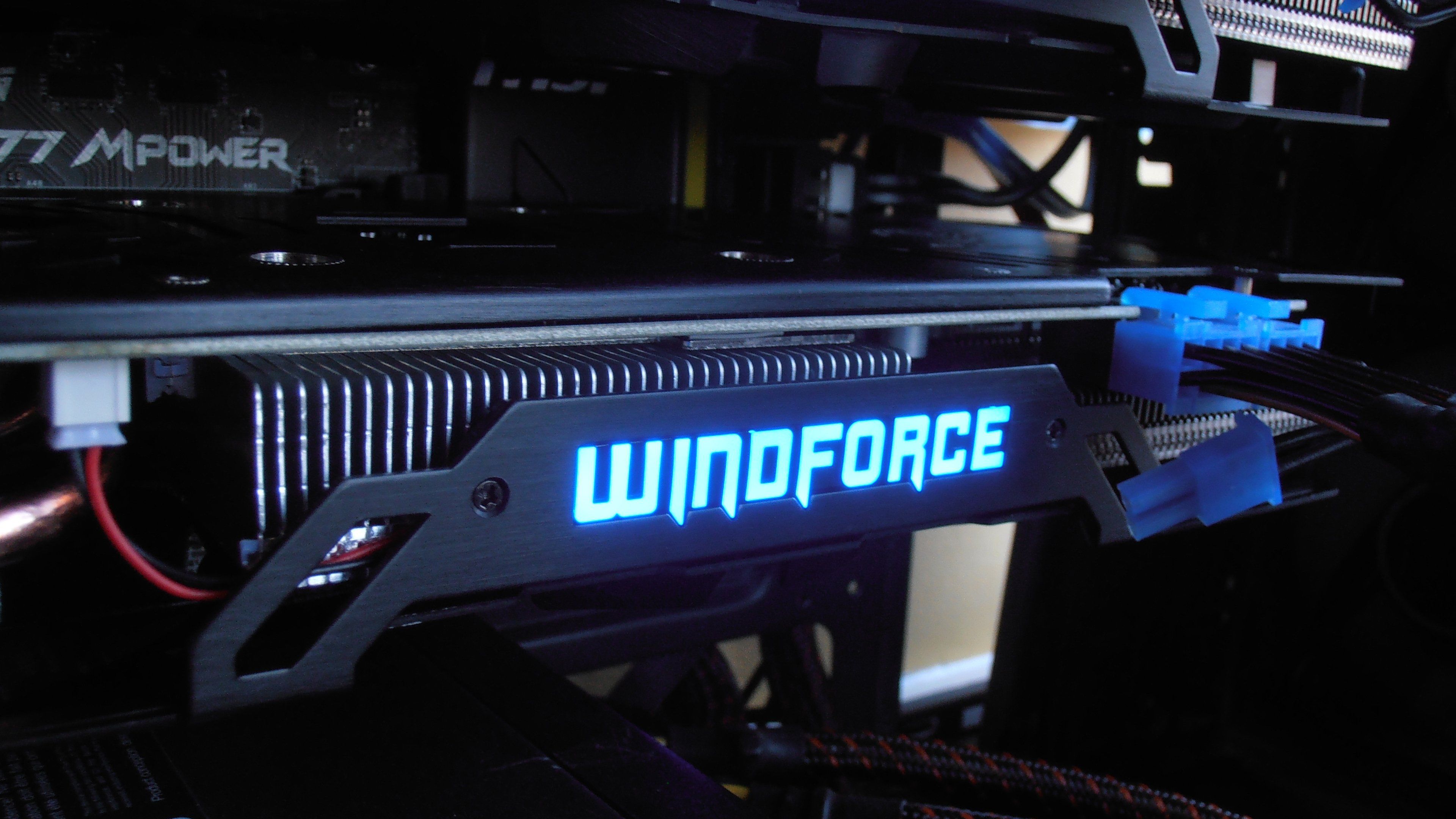 Gigabyte Windforce GTX970 G1 Gaming wallpaperx2160