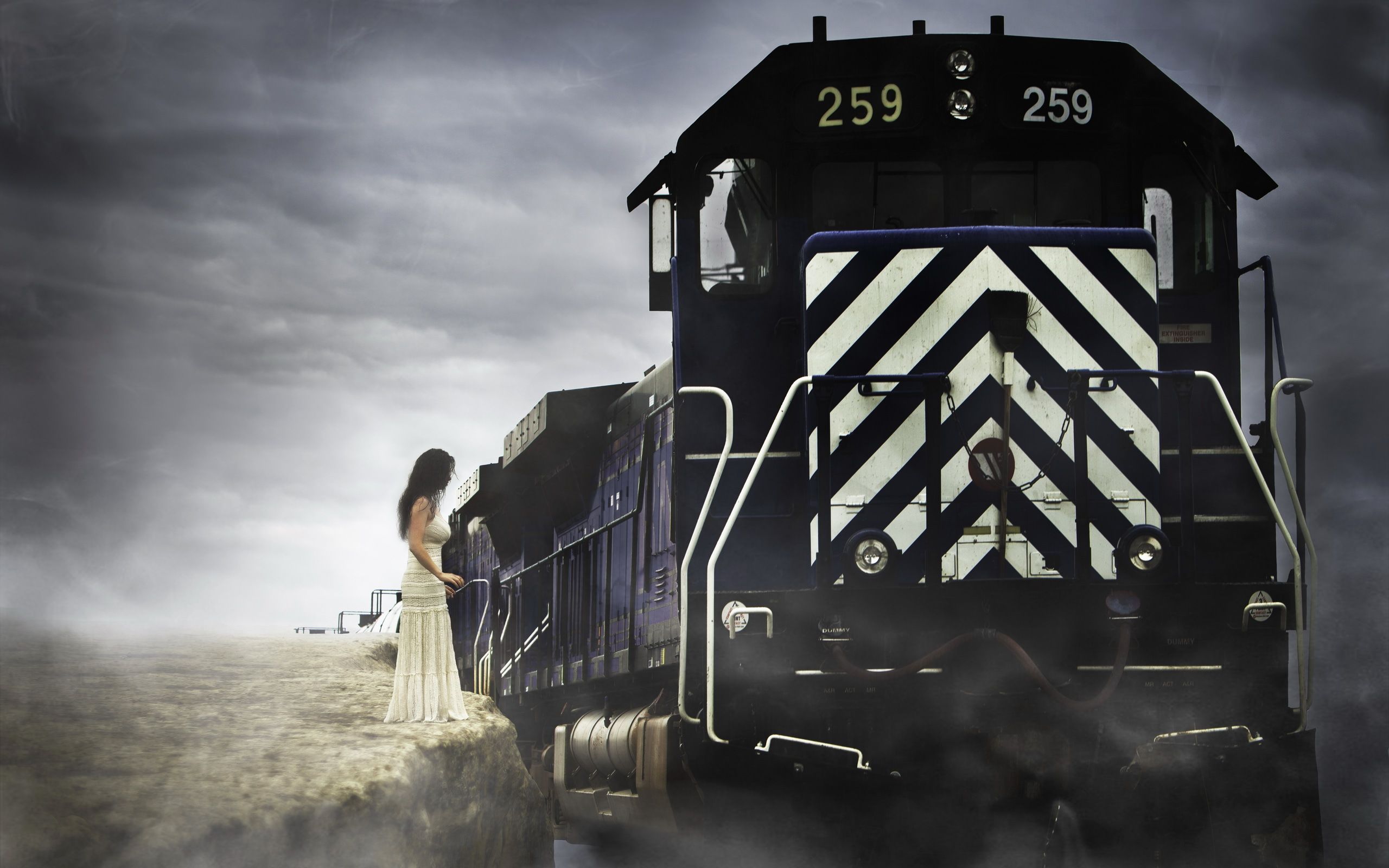 Train Girl