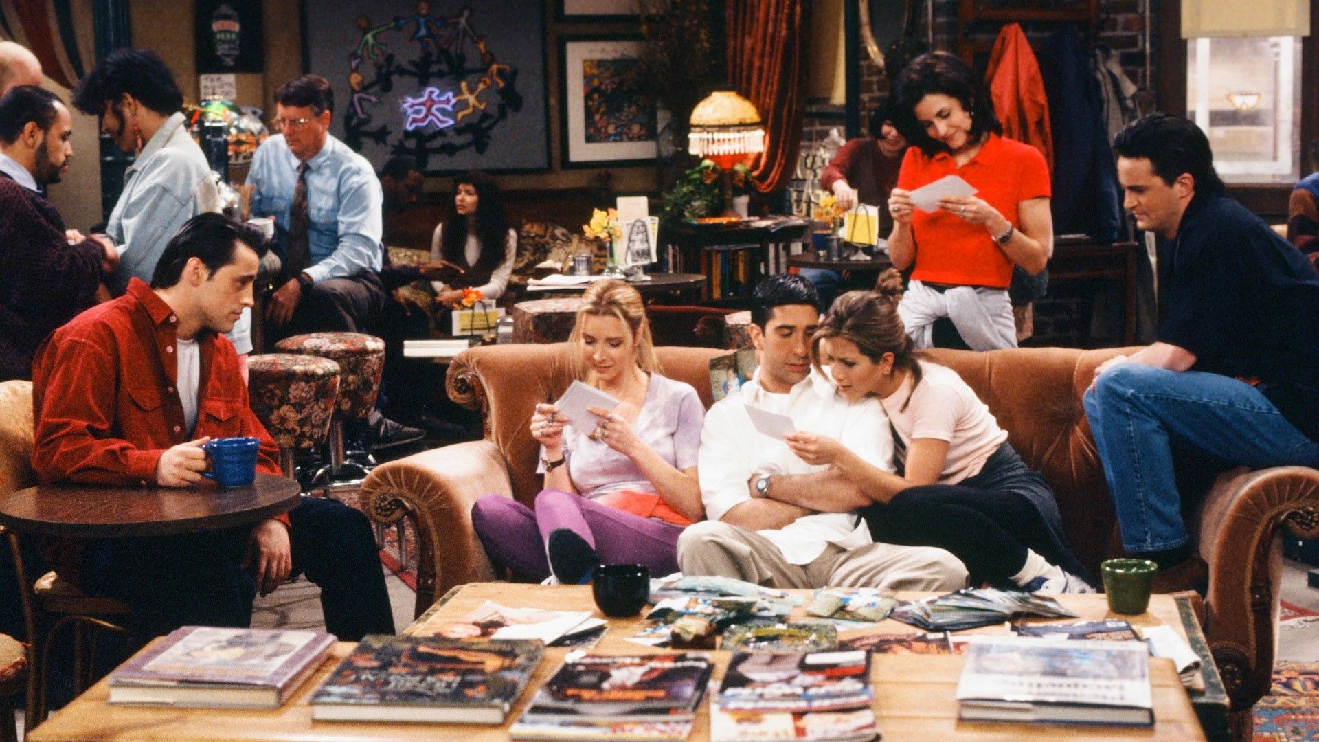 In Filarakia Central Perk[1] Data Src Cool Friends HD Wallpaper For Pc
