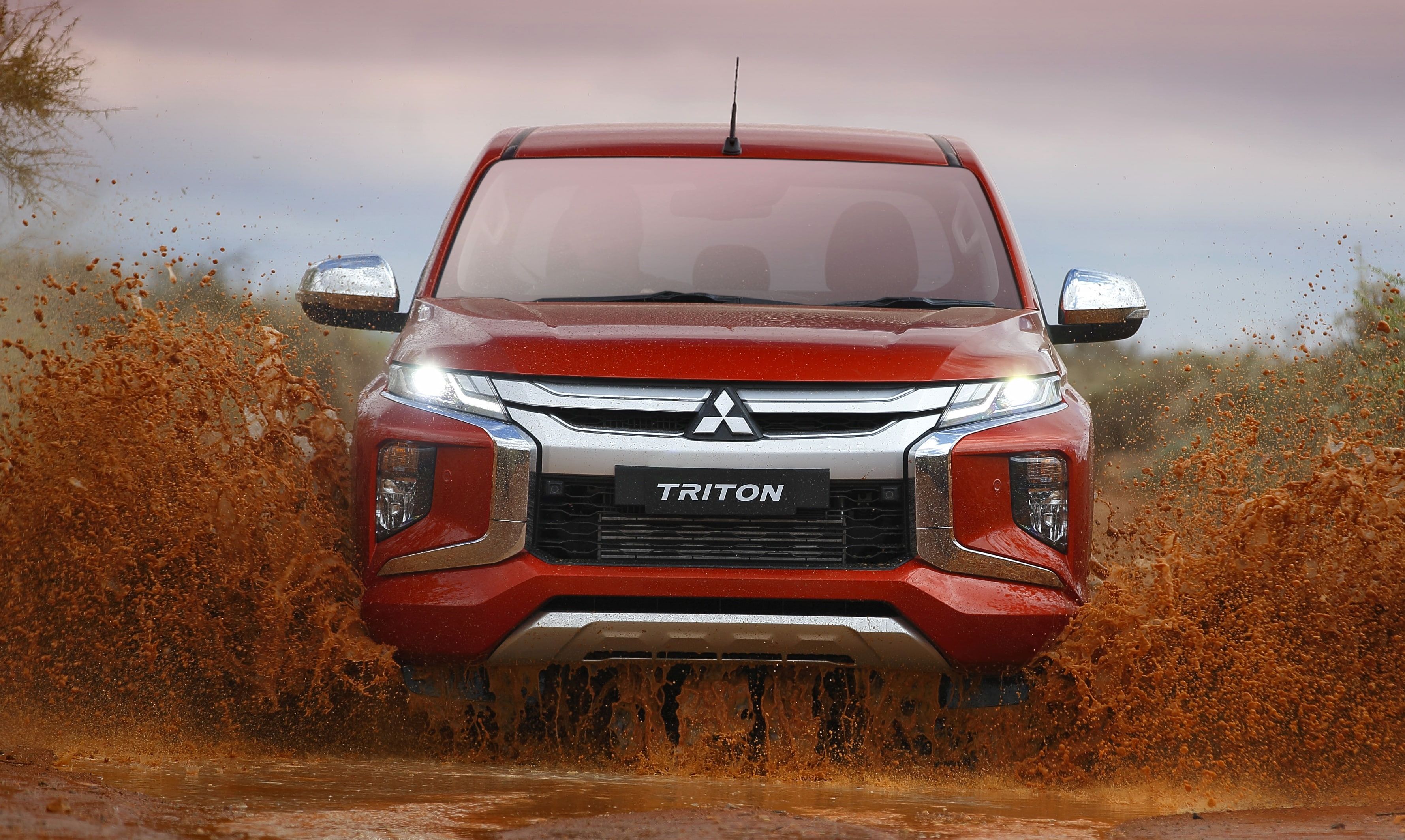 Mitsubishi Triton Wallpaper
