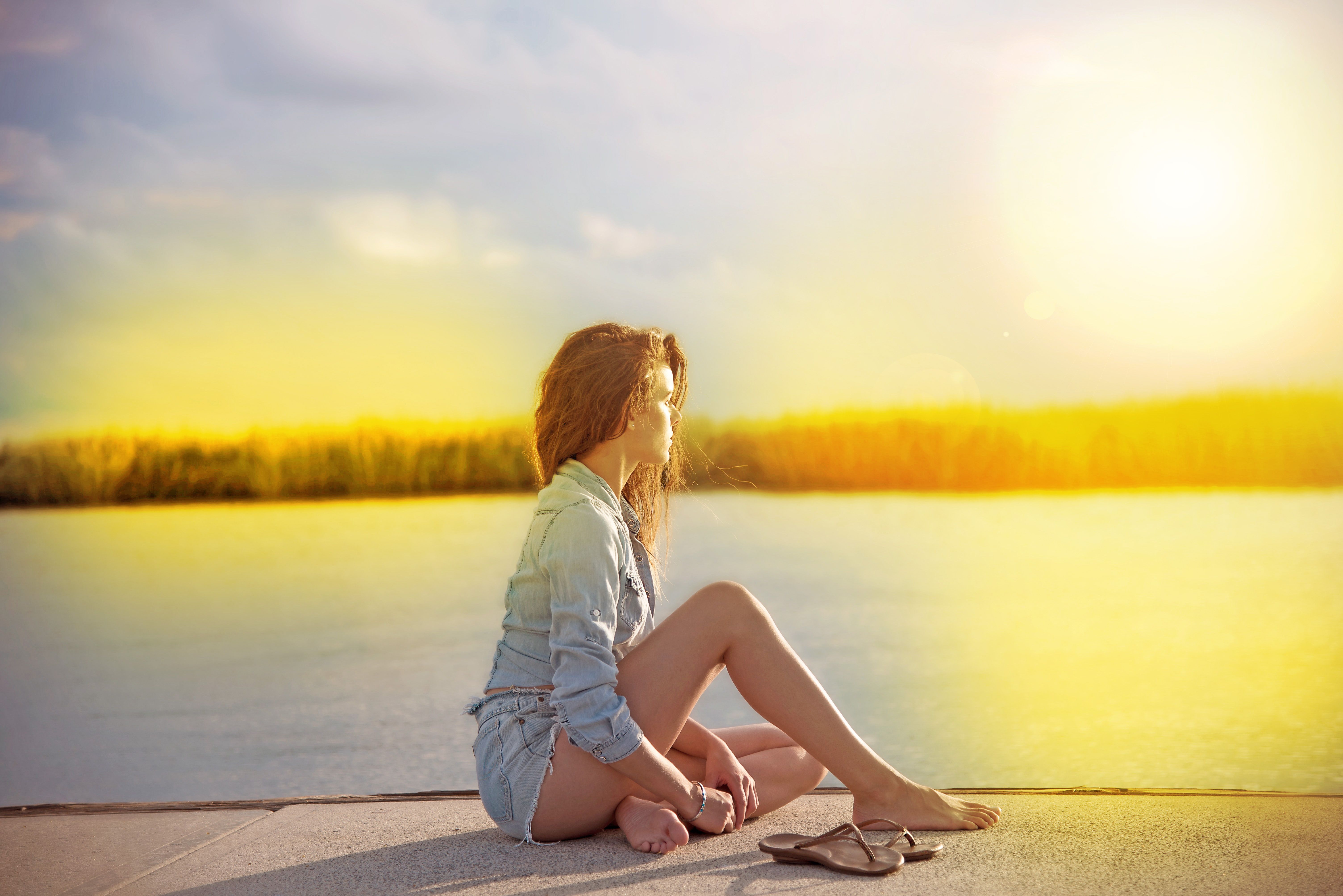 Girl in Nature Wallpaper