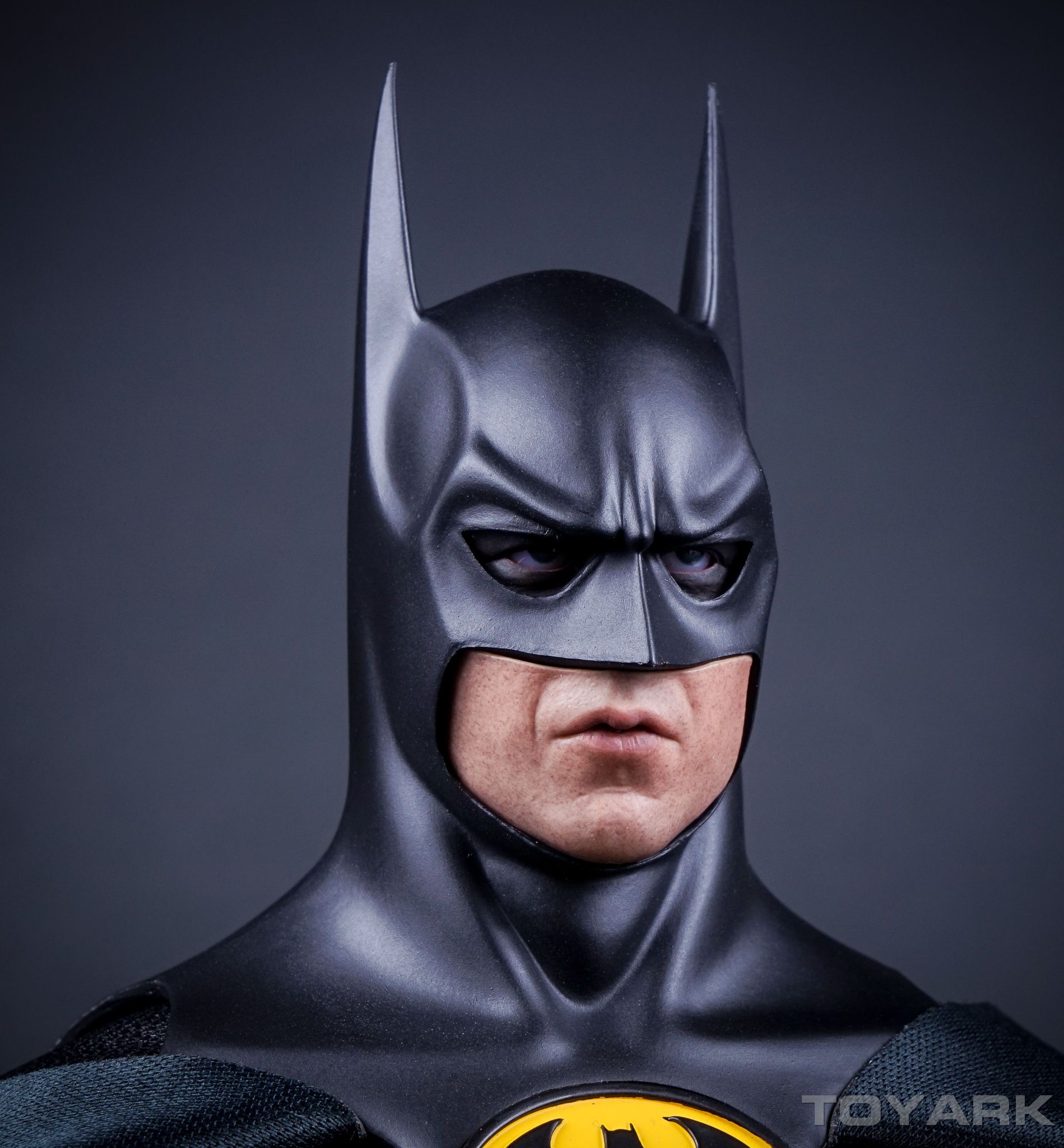 photorealistic image, hi res, 8k of michael keaton as batman, st 