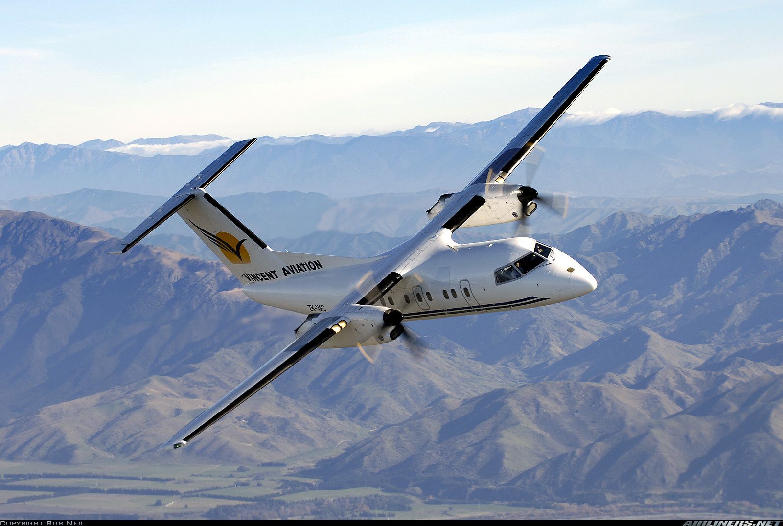 De Havilland Canada Dash 8 Wallpapers - Wallpaper Cave