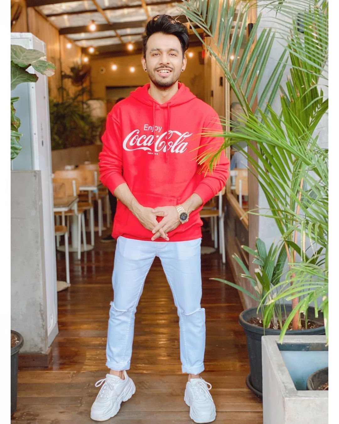 Tony Kakkar. Neha kakkar dresses, Cute indian boys, Mens outfits