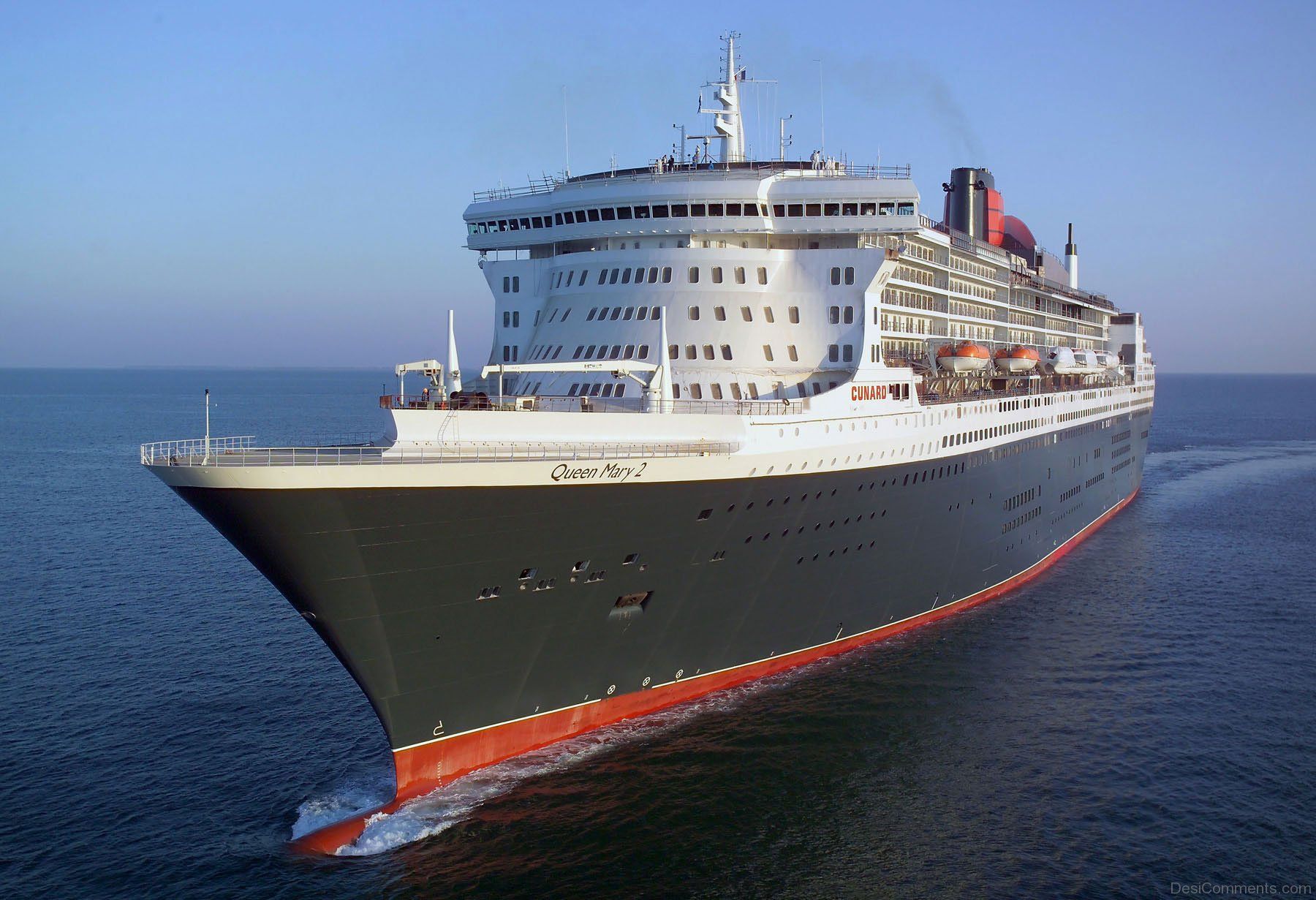 Queen Mary 2 Cruise Ship Wallpaper
