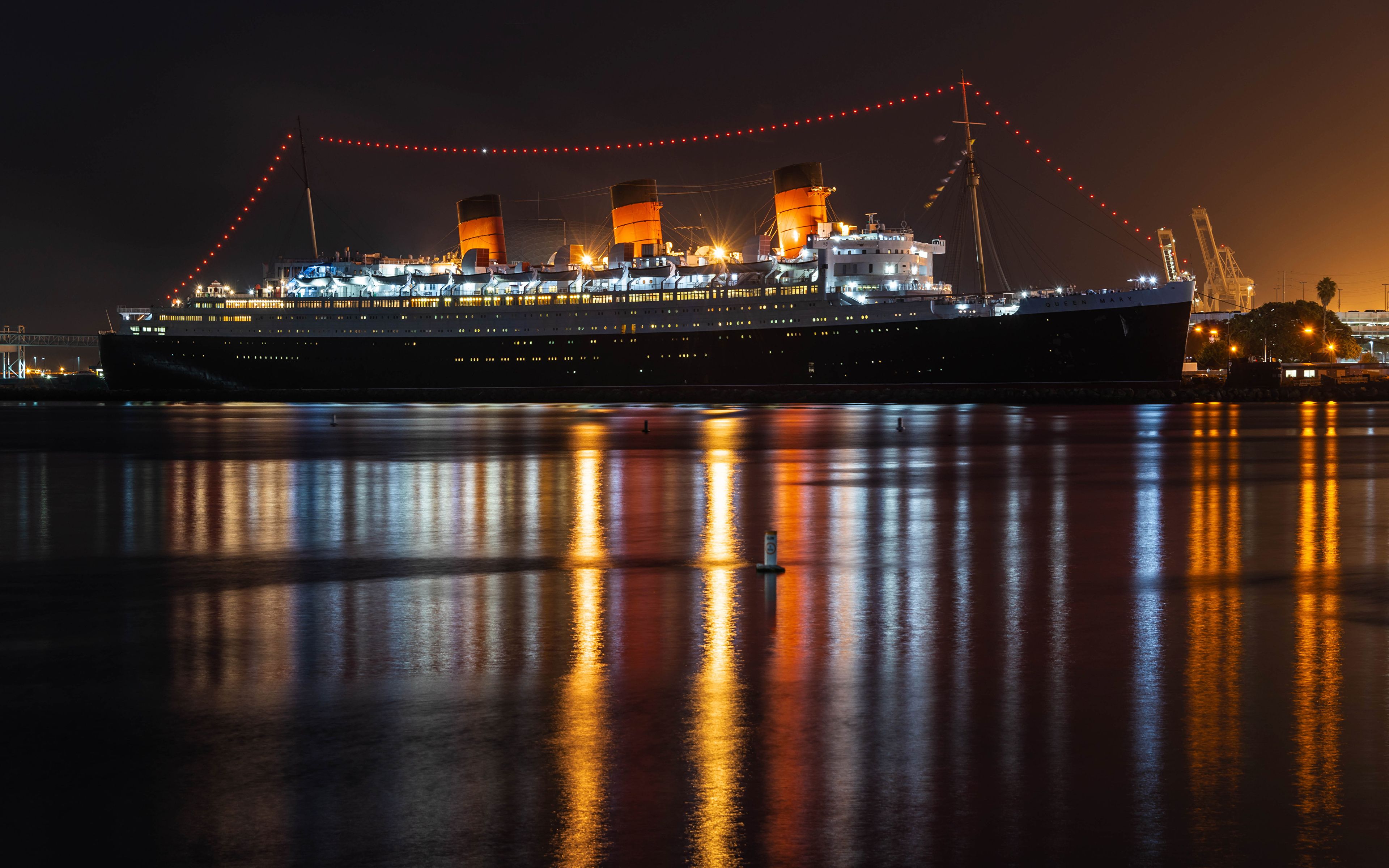 Photo California USA Cruise liner Queen Mary in Long Beach 3840x2400