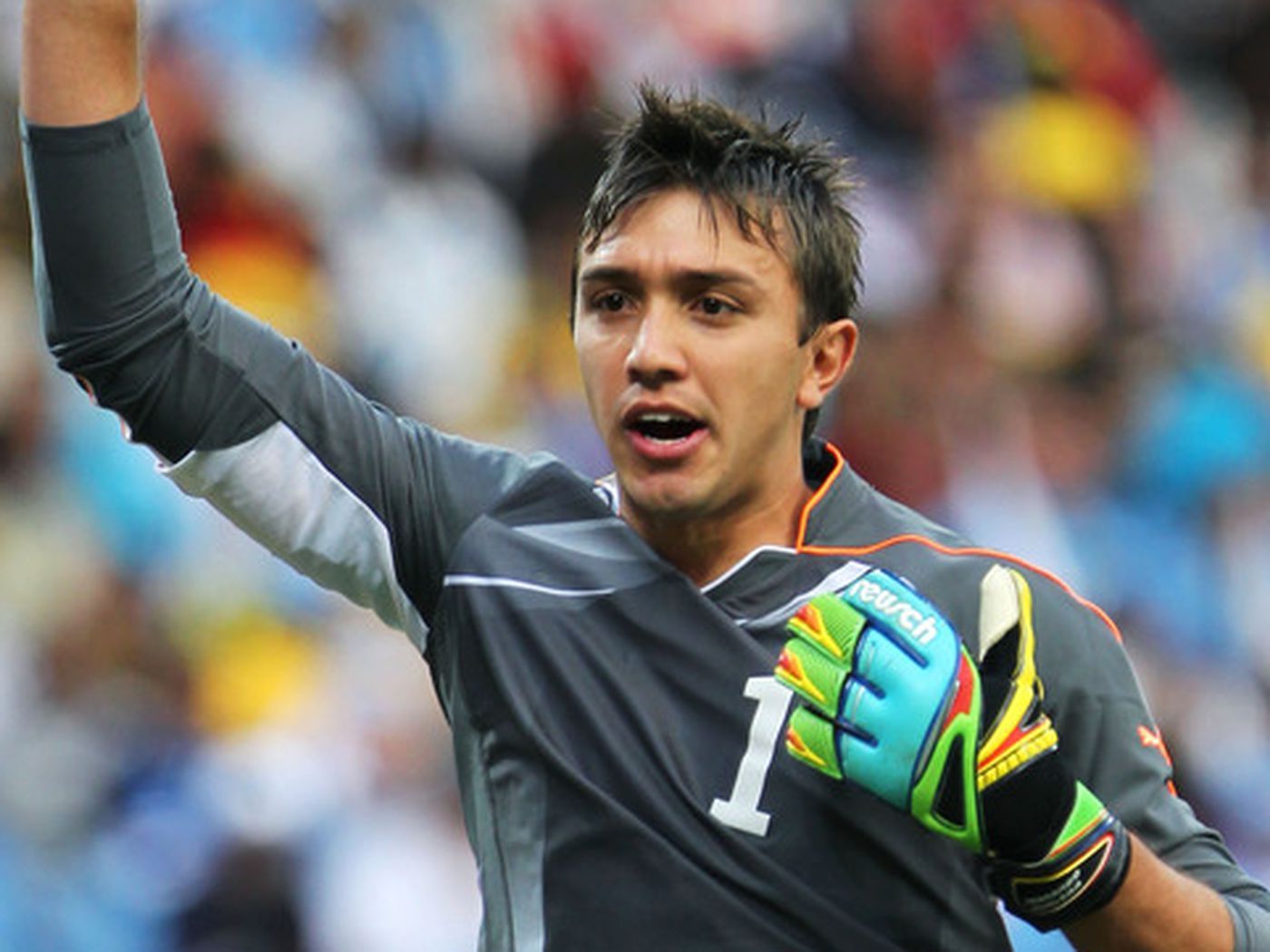 Player In My Pocket: After Uruguay Loss To Chile, Fernando Muslera Probably Needs A Hug To Holte