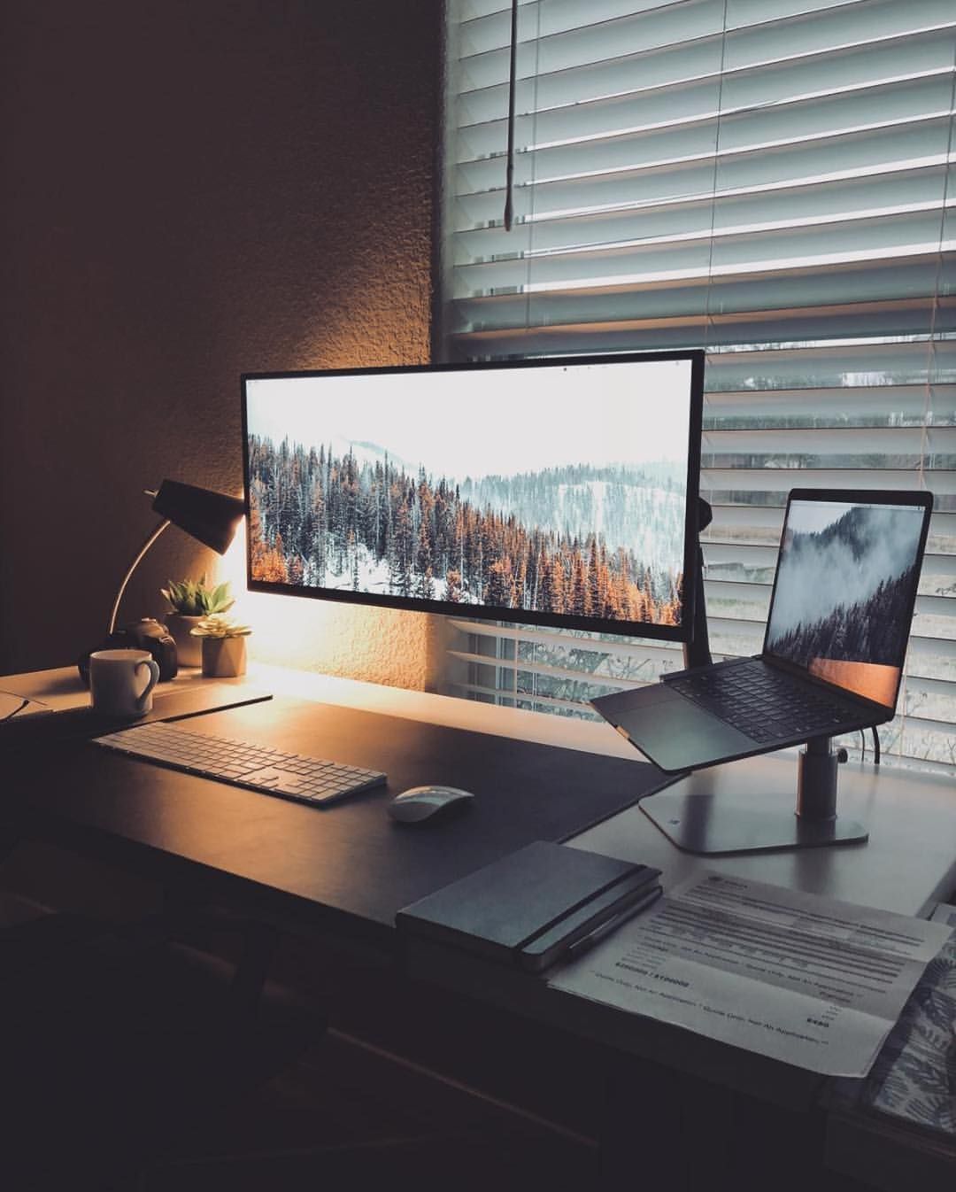Best Desk Setup 2019 HD Wallpaper