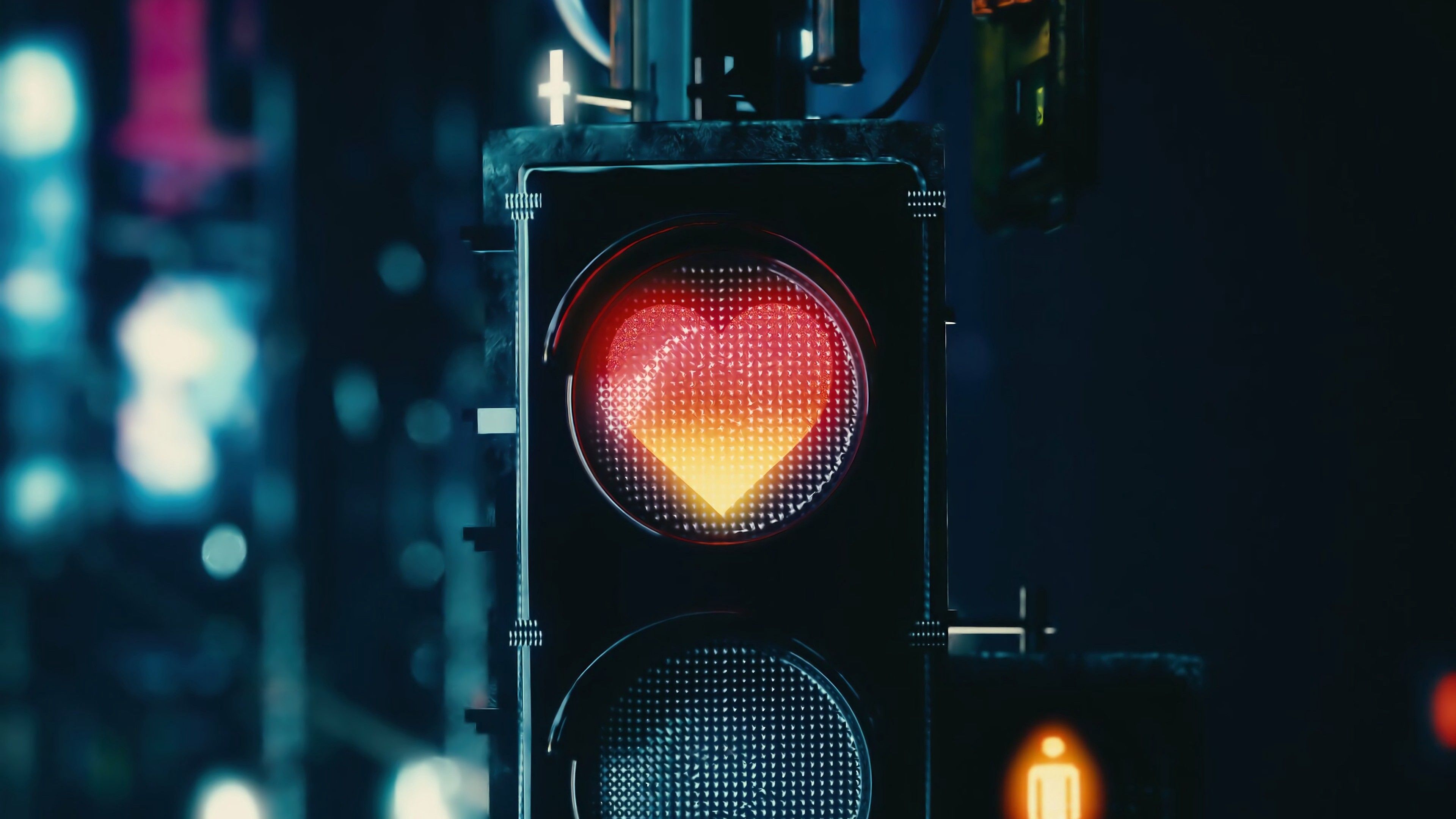 4K Traffic Light Heart Signal Wallpaper - [3840x2160]