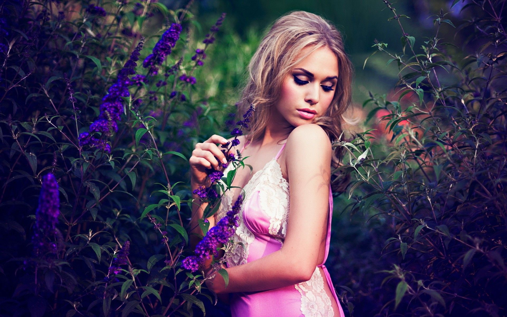 Wallpaper, women, model, purple, dress, fashion, spring, Paulina Johnson, color, flower, girl, beauty, eye, photograph, 1920x1200 px, computer wallpaper, portrait photography, photo shoot 1920x1200