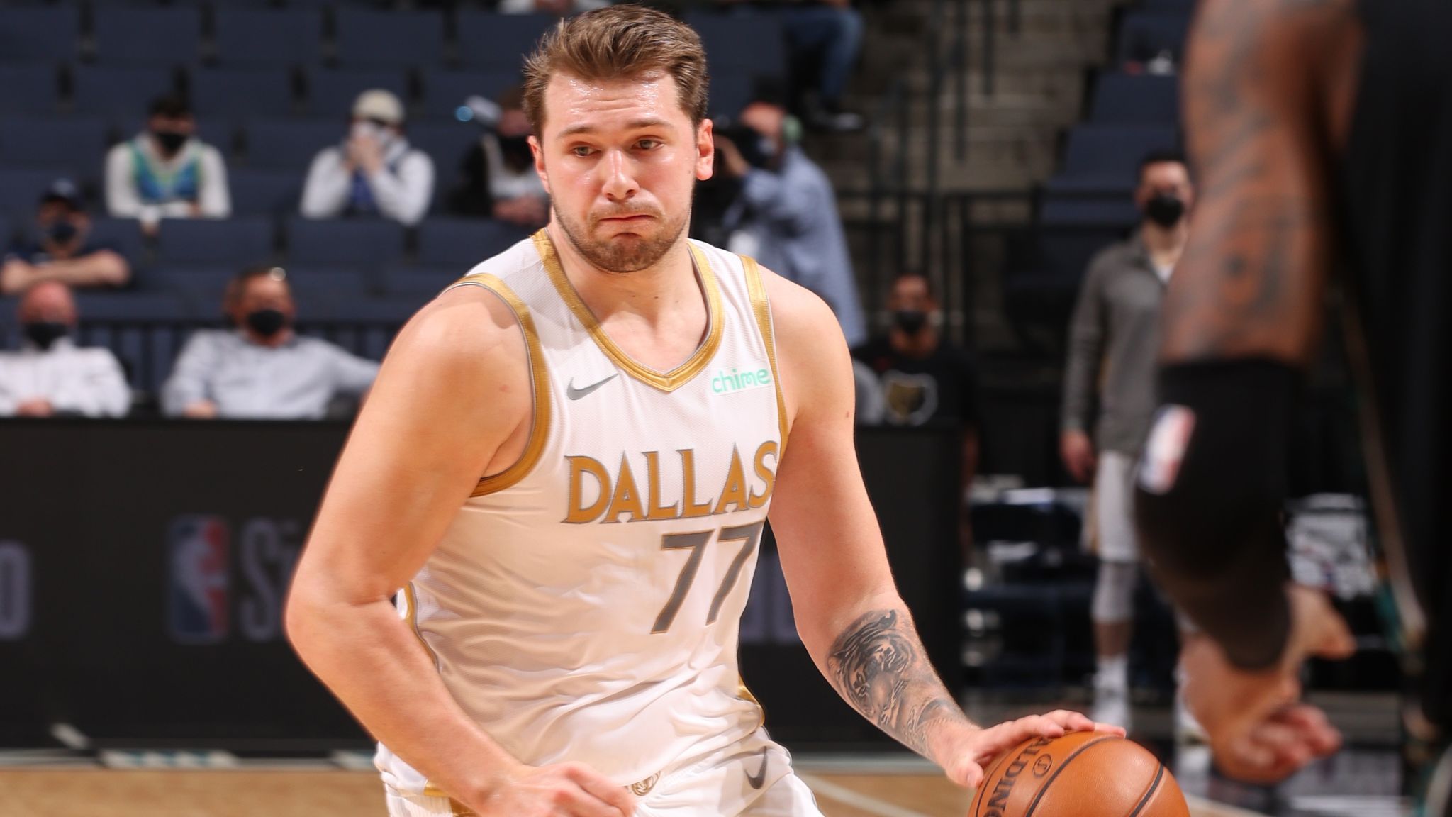 Luka Doncic's Off Balance Buzzer Three Lifts Dallas Mavericks Over Memphis Grizzlies