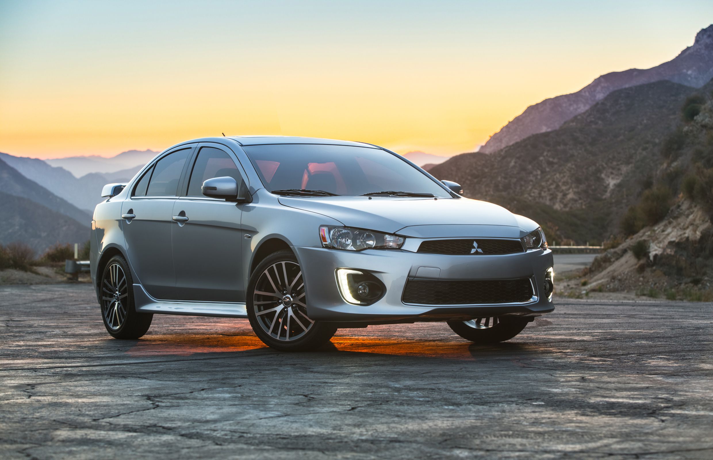 Mitsubishi lancer 2021