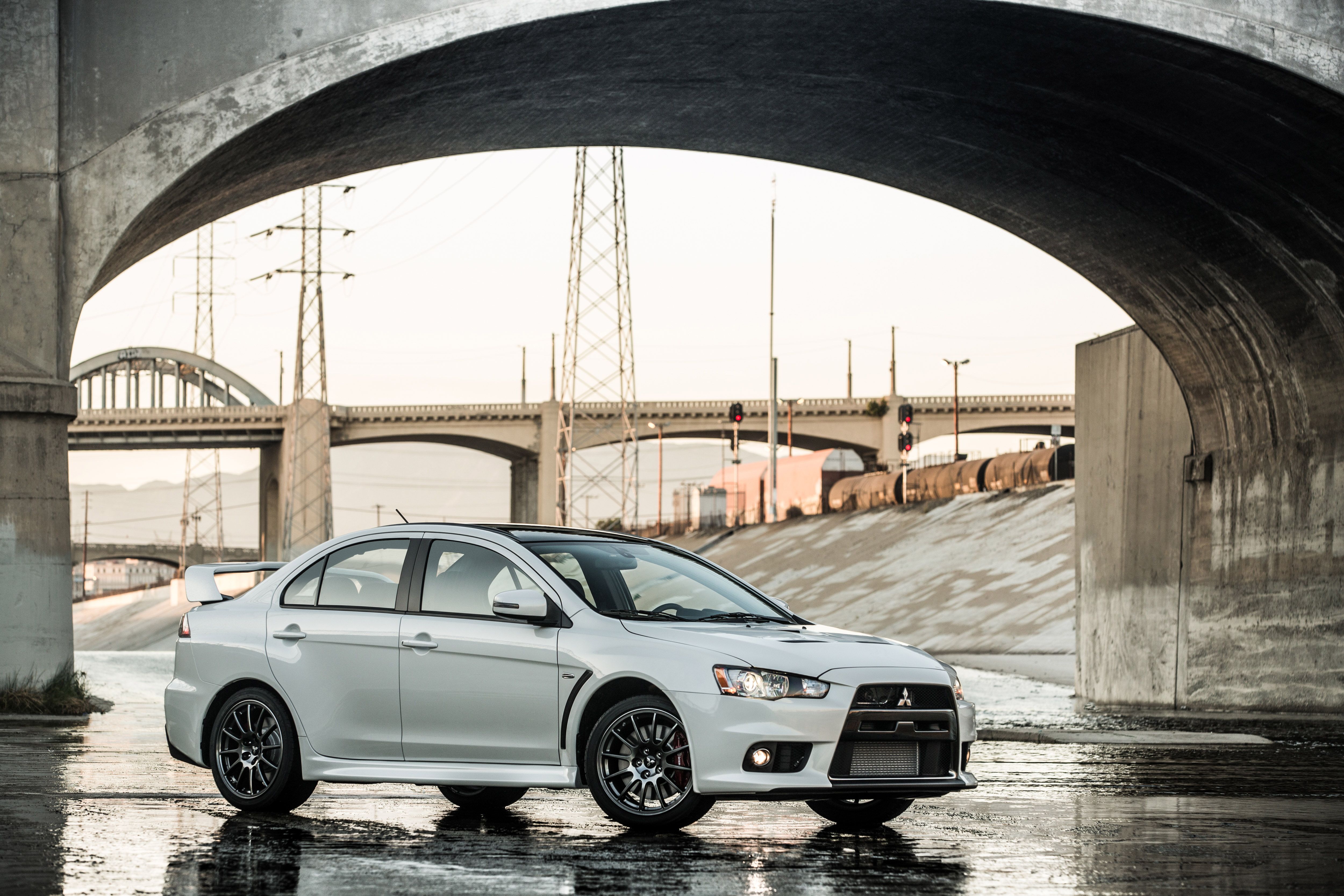 Mitsubishi Lancer Evolution 10 Купить