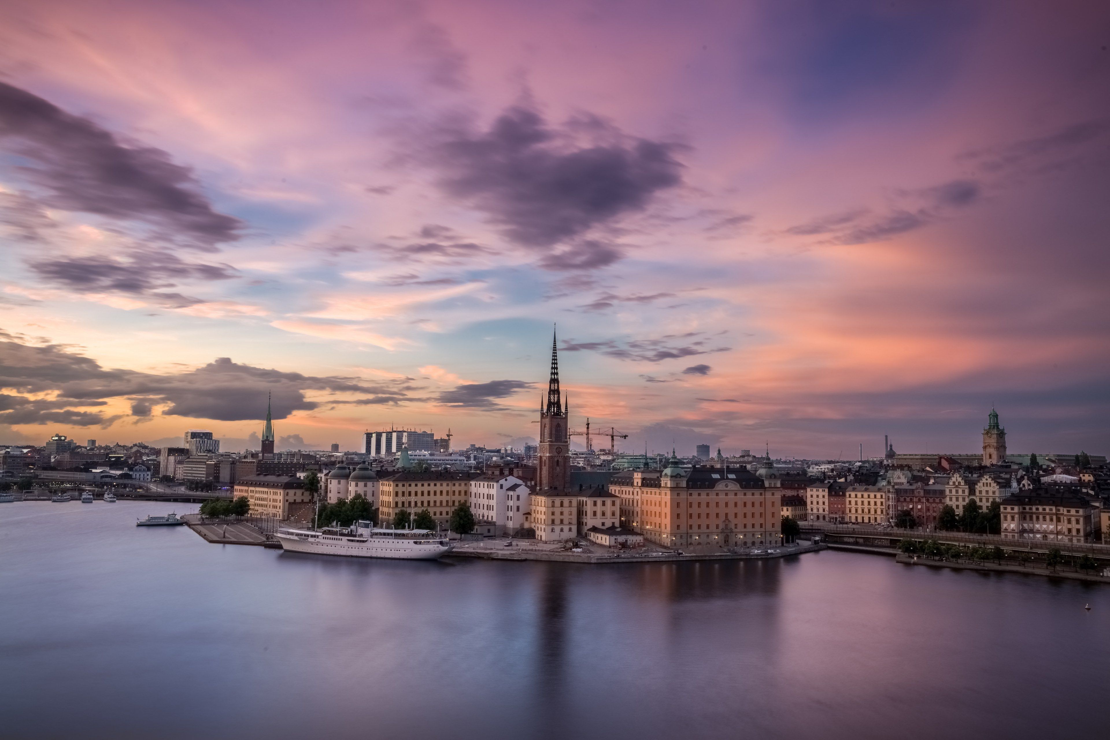 Wallpaper / view over stockholm 4k wallpaper