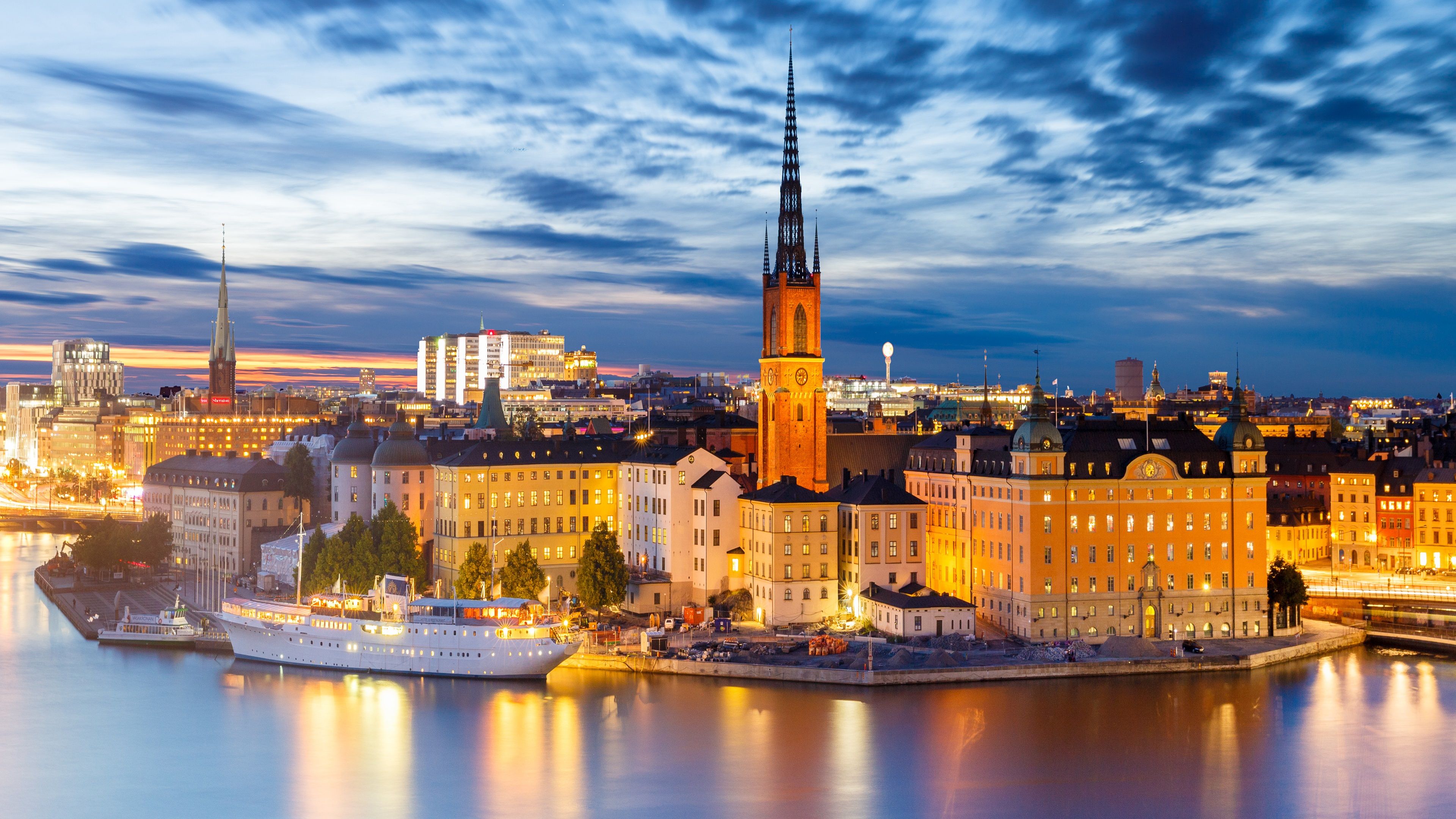 Wallpaper Stockholm at night, houses, buildings, lights, river, city, Sweden 3840x2160 UHD 4K Picture, Image