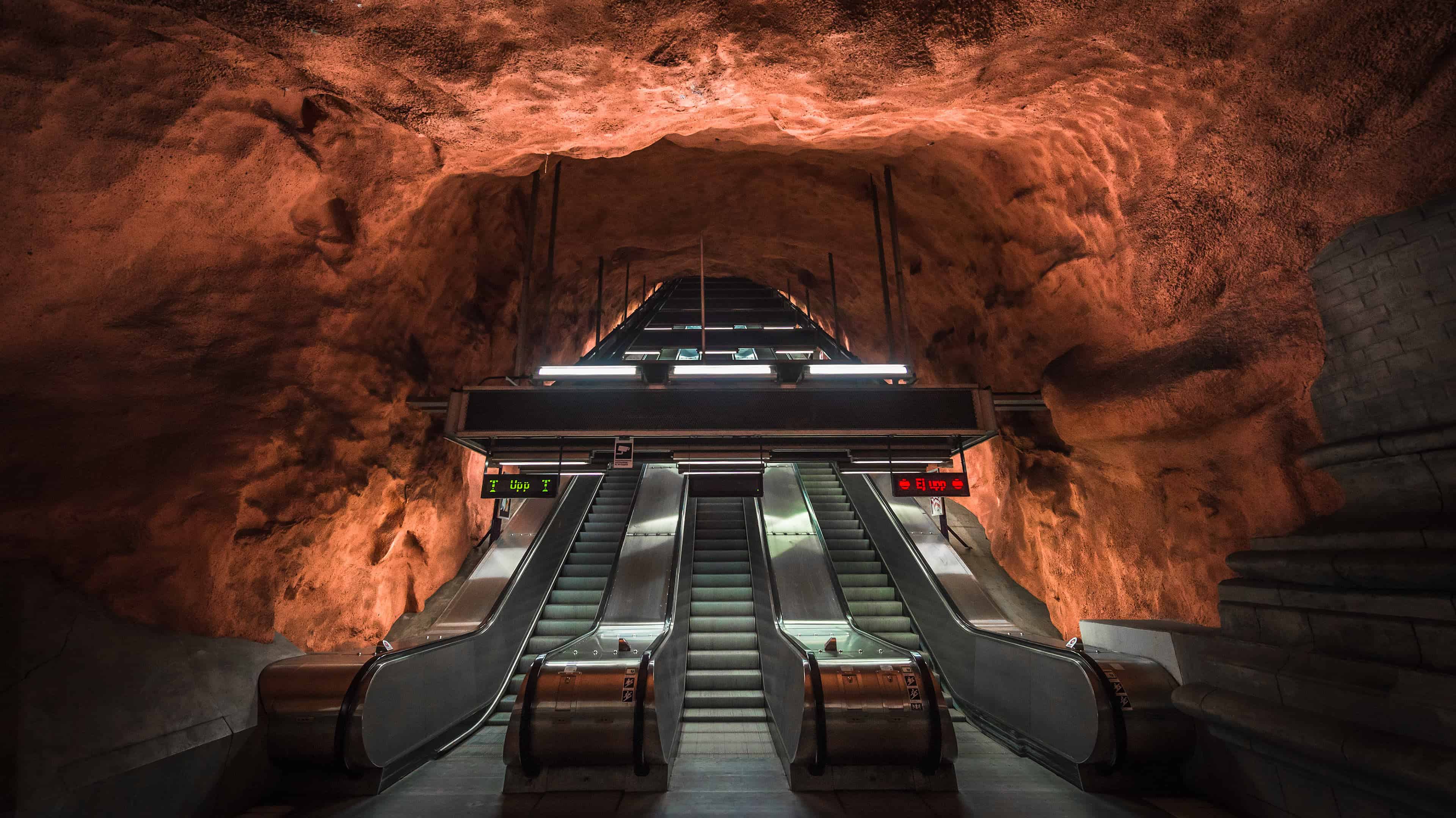 Стокгольм станция метро пещера