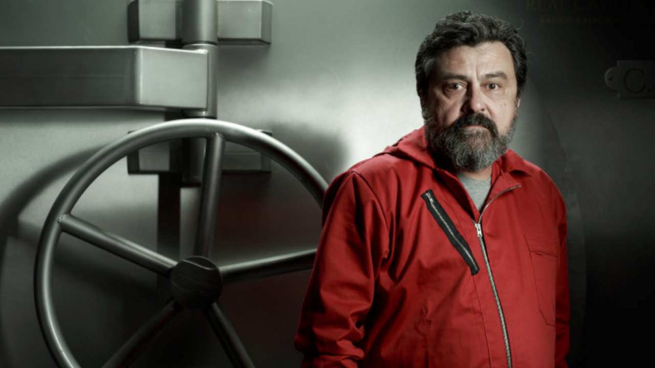 Moscow Money Heist Wallpaper