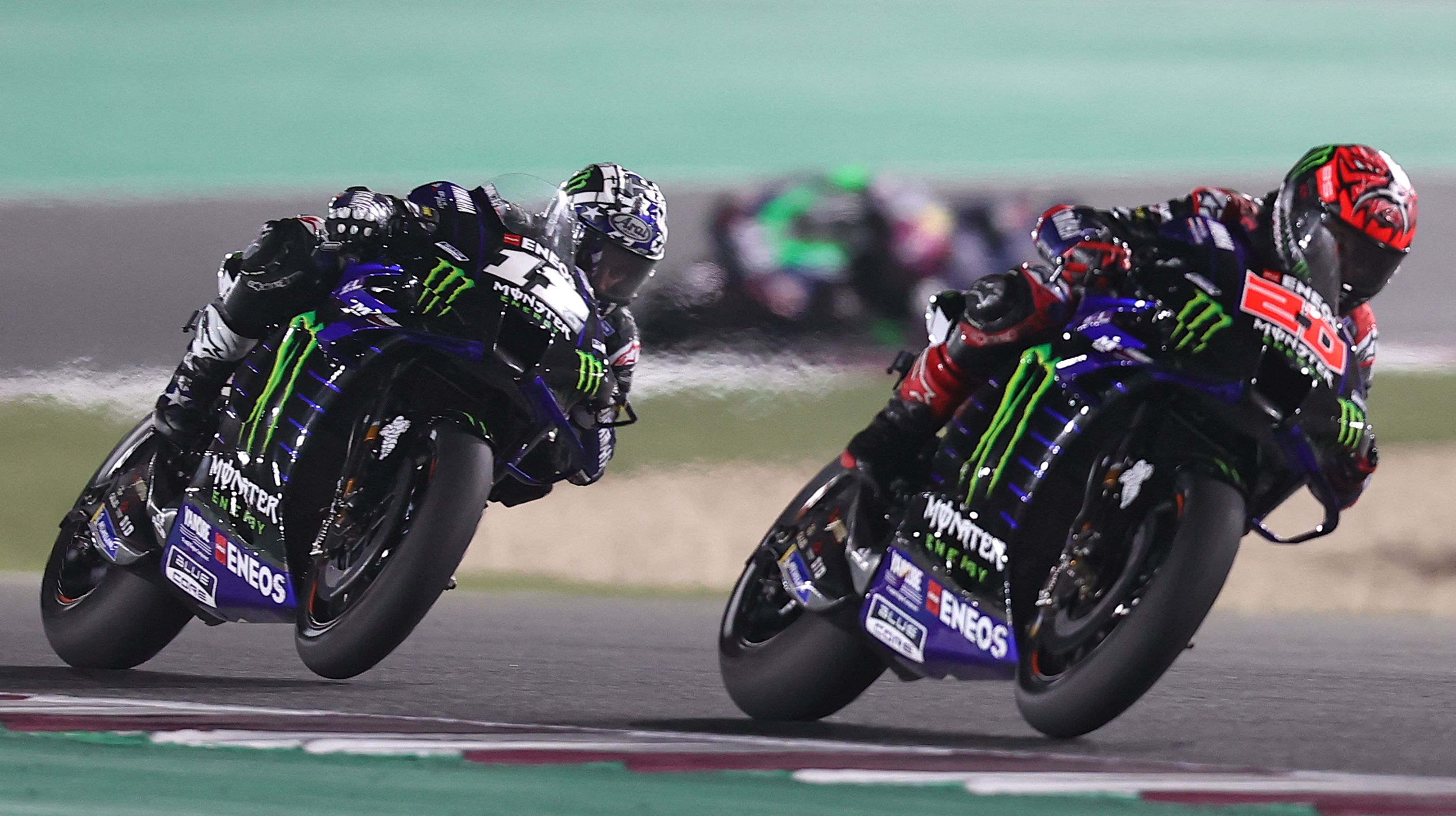 Fabio Quartararo rallies for MotoGP win in tight Qatar finish