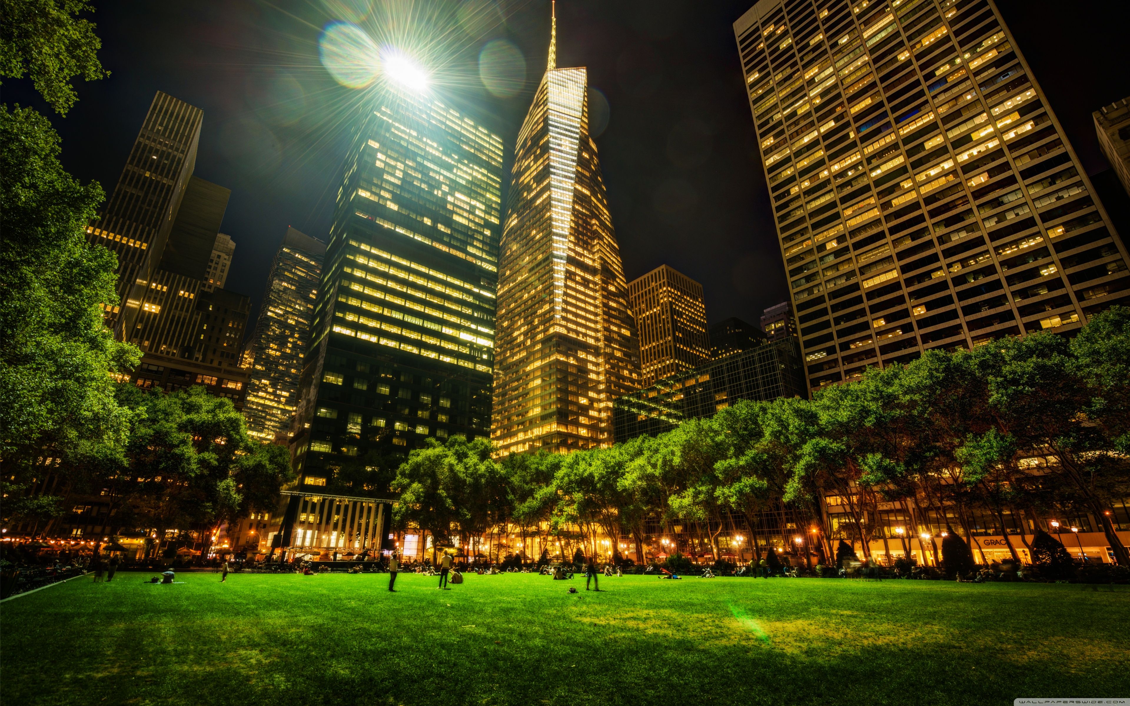 Bryant Park in New York City Ultra HD Desktop Background Wallpaper for: Multi Display, Dual Monitor, Tablet