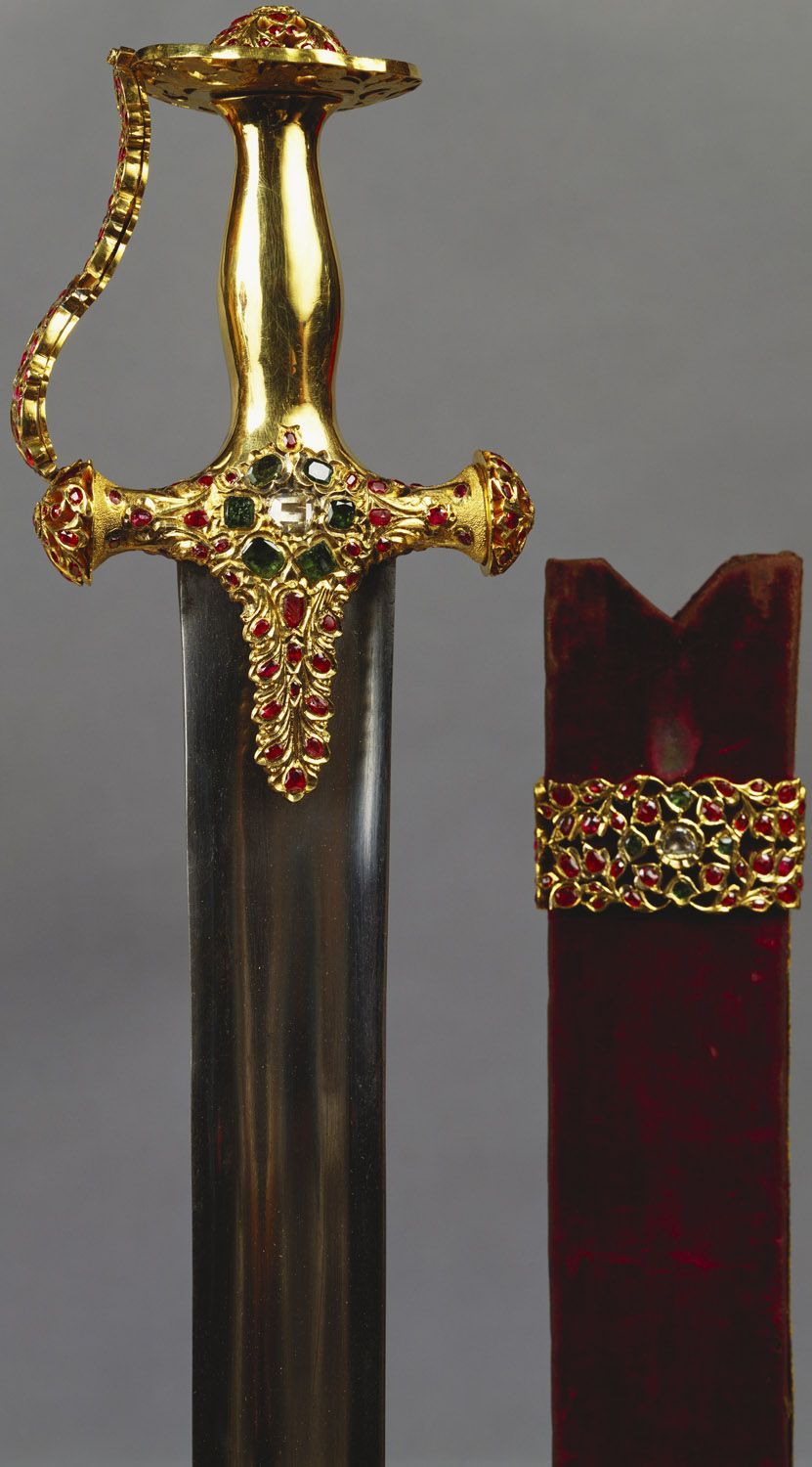 Indian and scabbard. Sword design, Sword, Indian sword
