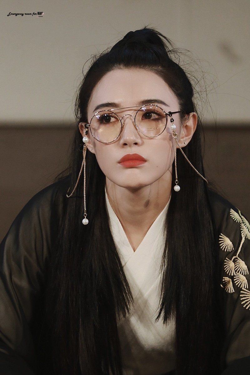 daimeng pics - ♡201001♡ ↳ Dai Meng birthday stage cr. 28号心脏急诊室_戴萌图博#戴萌#DAIMENG #SNH48 SENSES