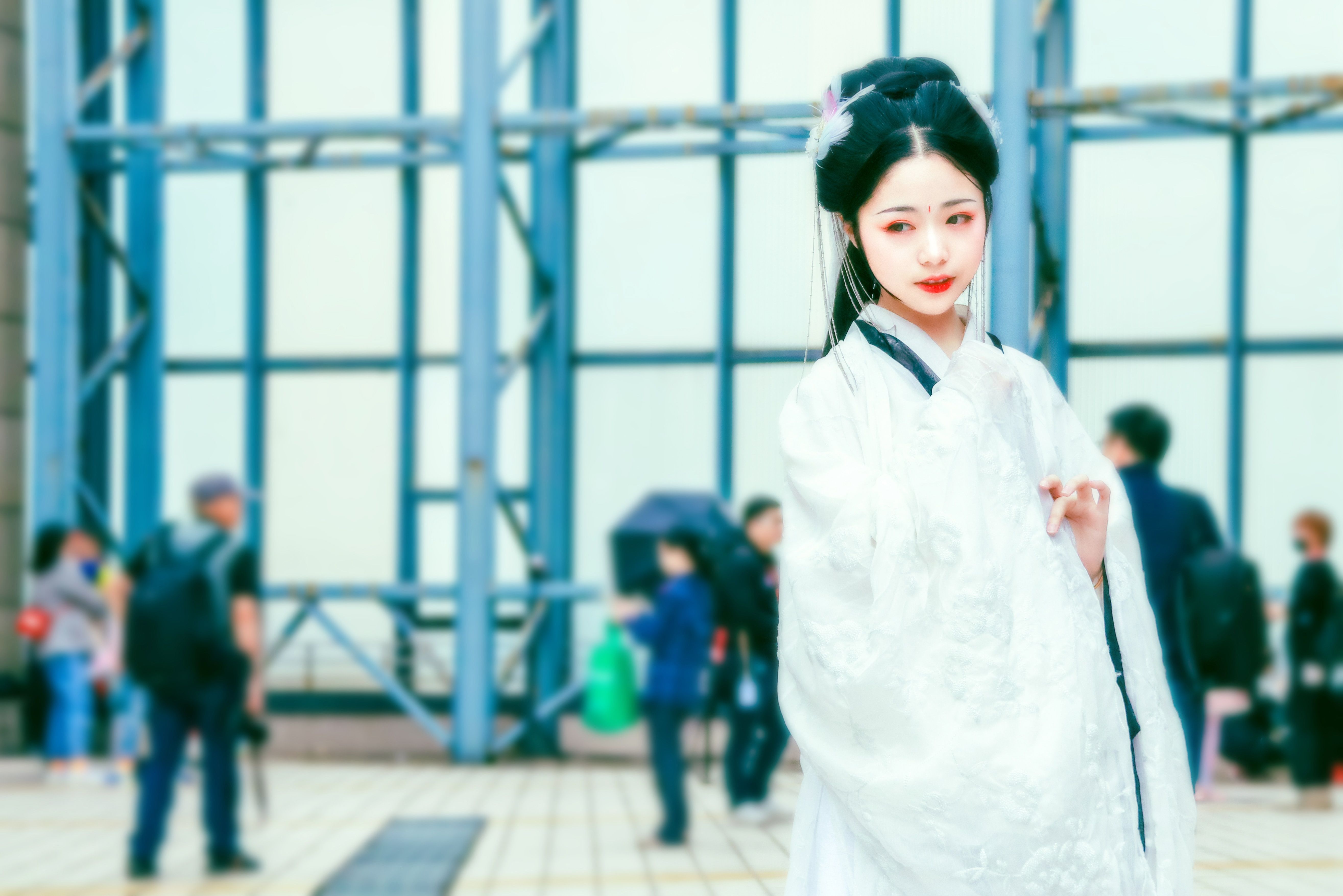 Chinese Girl Wallpaper with Cute Smile