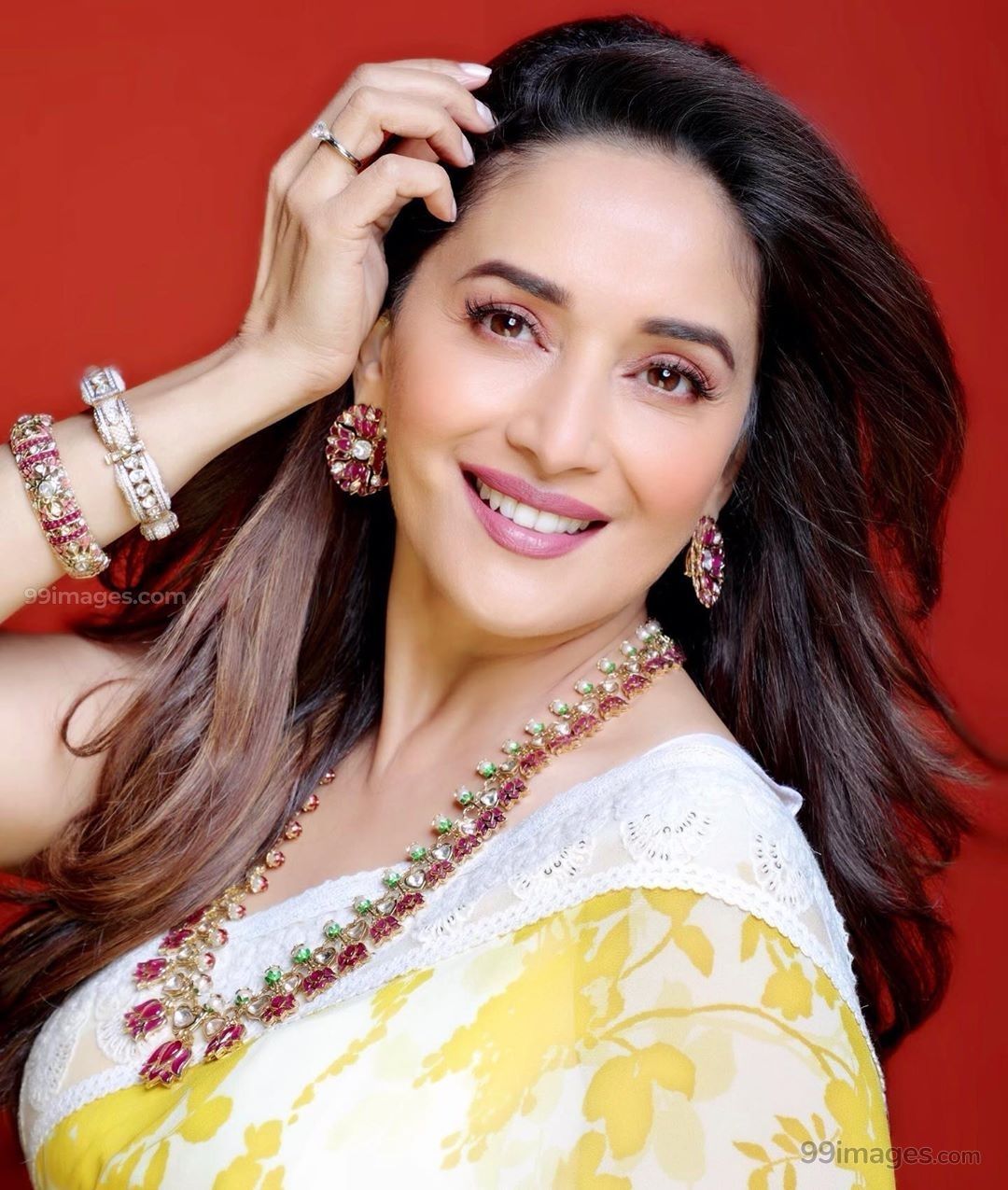 Madhuri-Dixit-Wallpaper-10 – BMS | Bachelor of Management Studies  Unofficial Portal