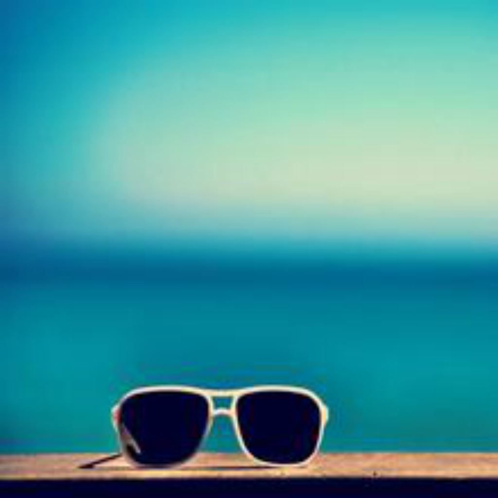 Summer Vacation Cool Sunglass Sky Blur