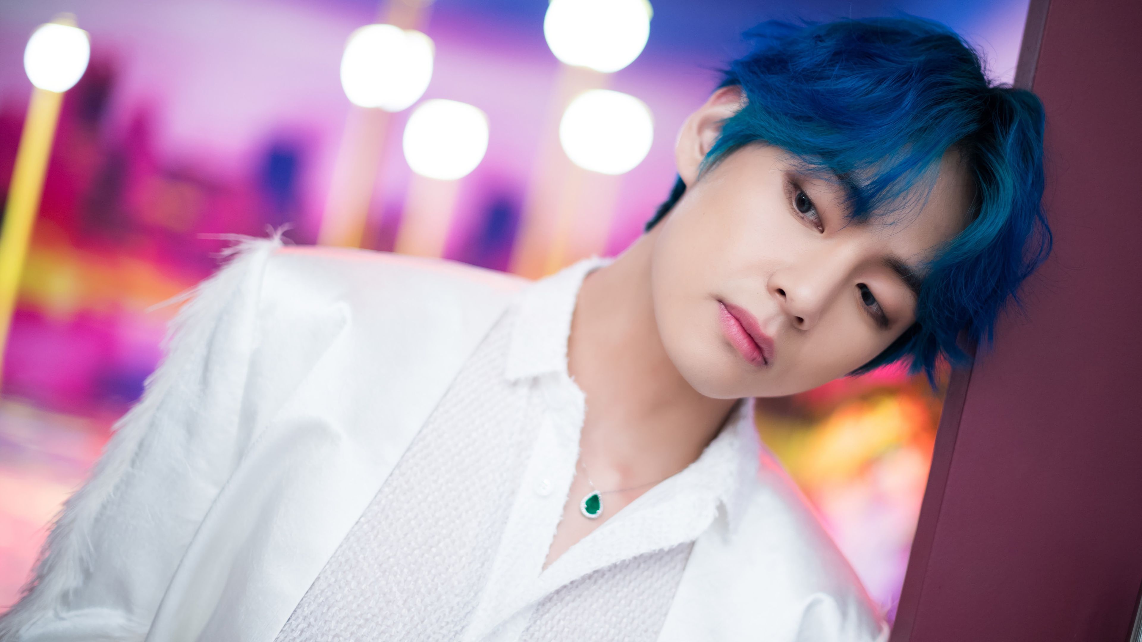 Taehyung Blue Hair Wallpaper 4K - wide 4