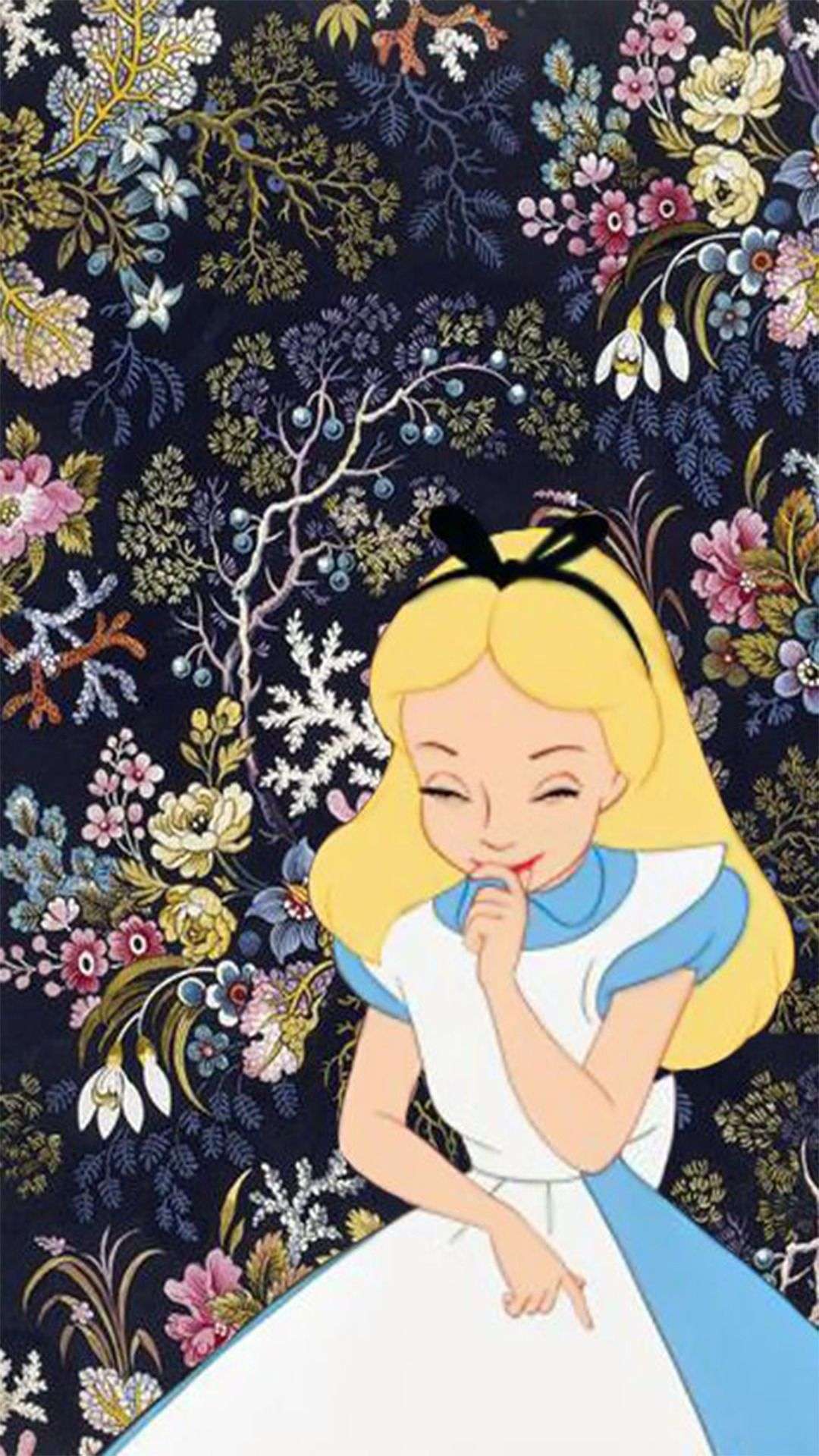 Alice In Wonderland Aesthetic Wallpapers - Wallpaper Cave