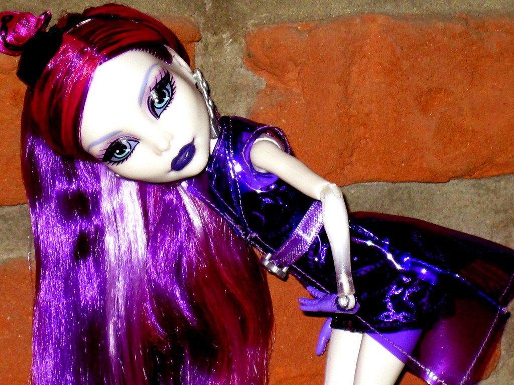 Monster High SPECTRA VONDERGEIST Ghouls Night Out GNO Doll