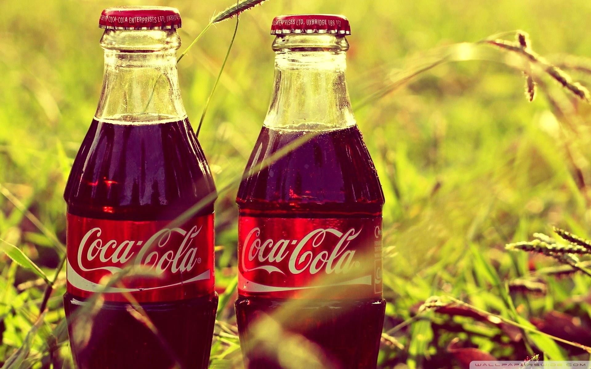 Coca Cola Wallpaper background picture