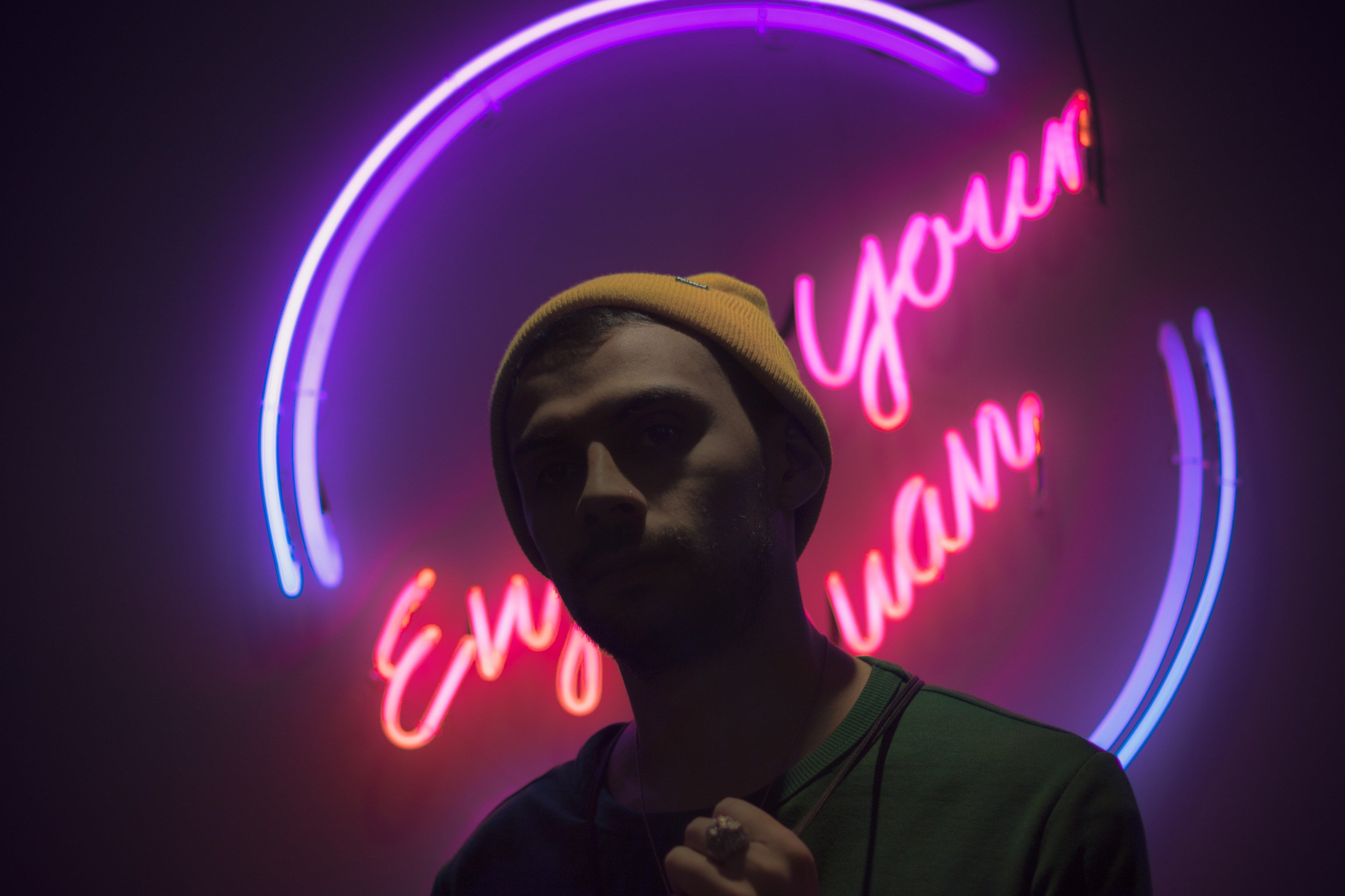 Wallpaper / lights neon man and male HD 4k wallpaper