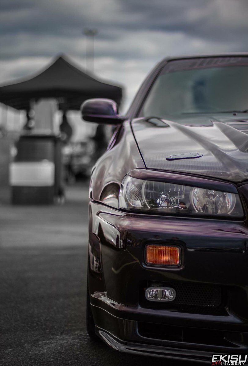 EKISUimagery R34 GTR mobile wallpaper. Like and RT if you are a fan of the R34! #GTR #R34 #Skyline sure to follow!