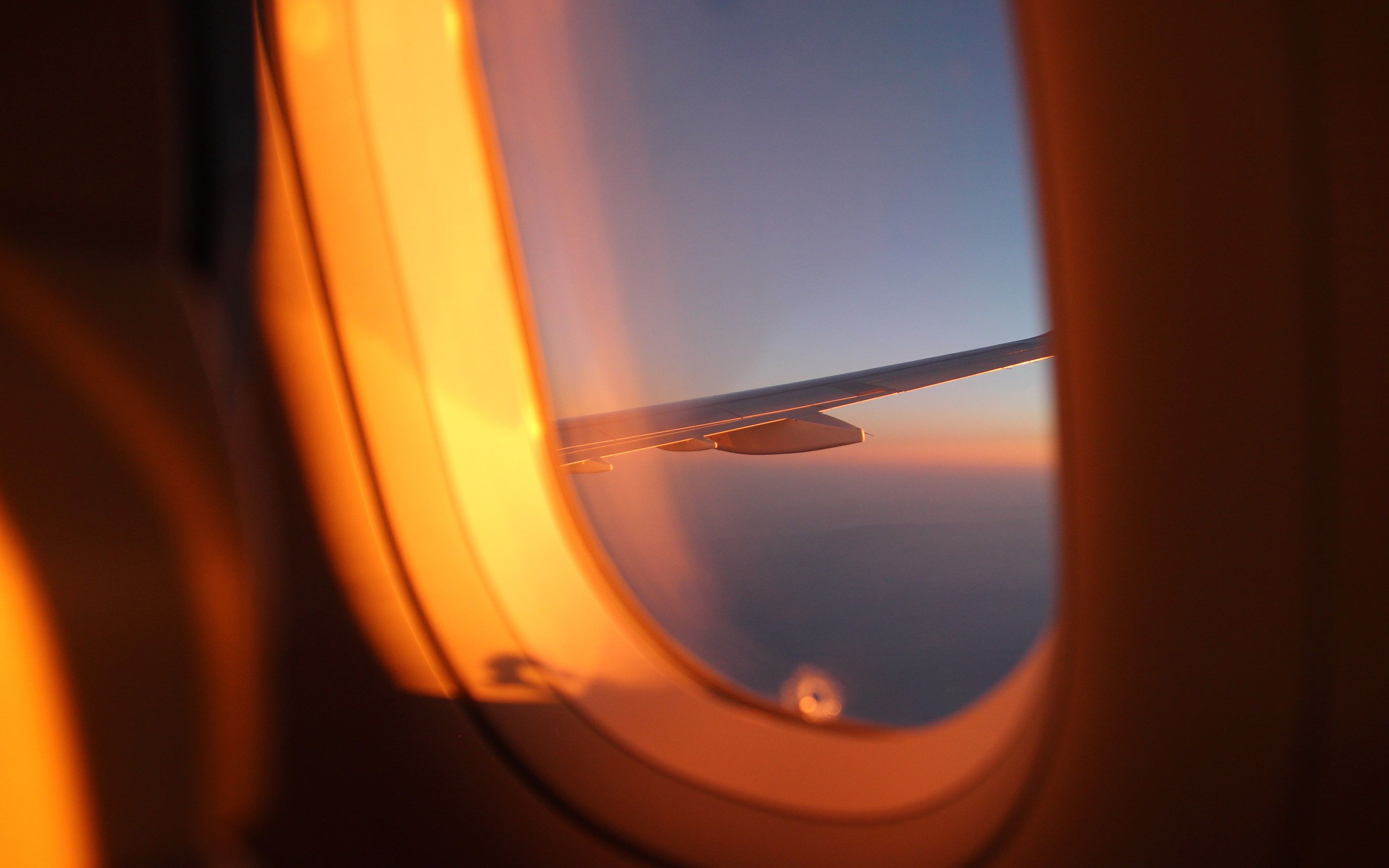 Airplane window outside sunset view 4K HD K #wallpaper #hdwallpaper #desktop. Sunset views, Airplane window view, Airplane window