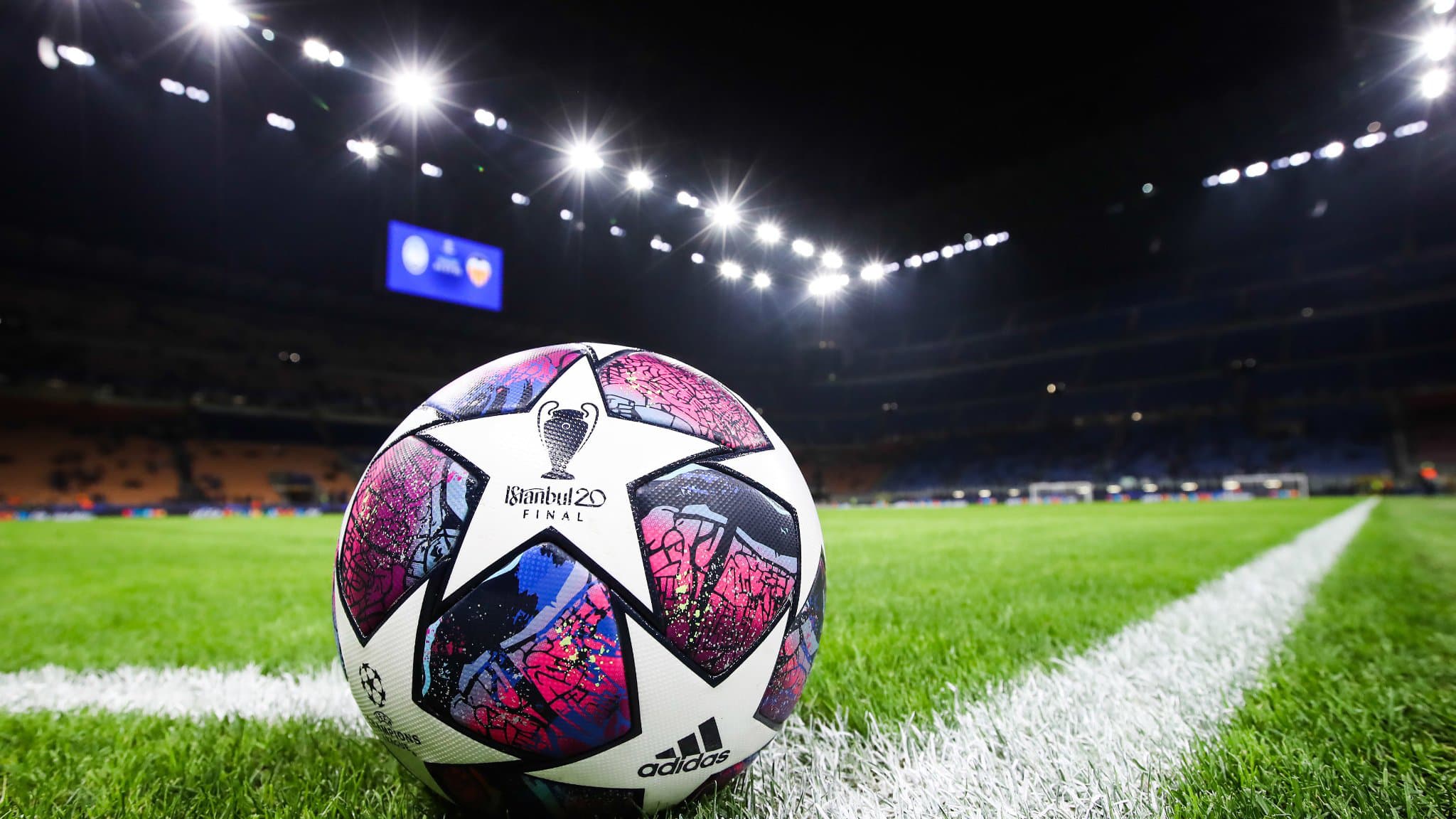 Champions League: the official ball of the final stages unveiled. The Indian Paper