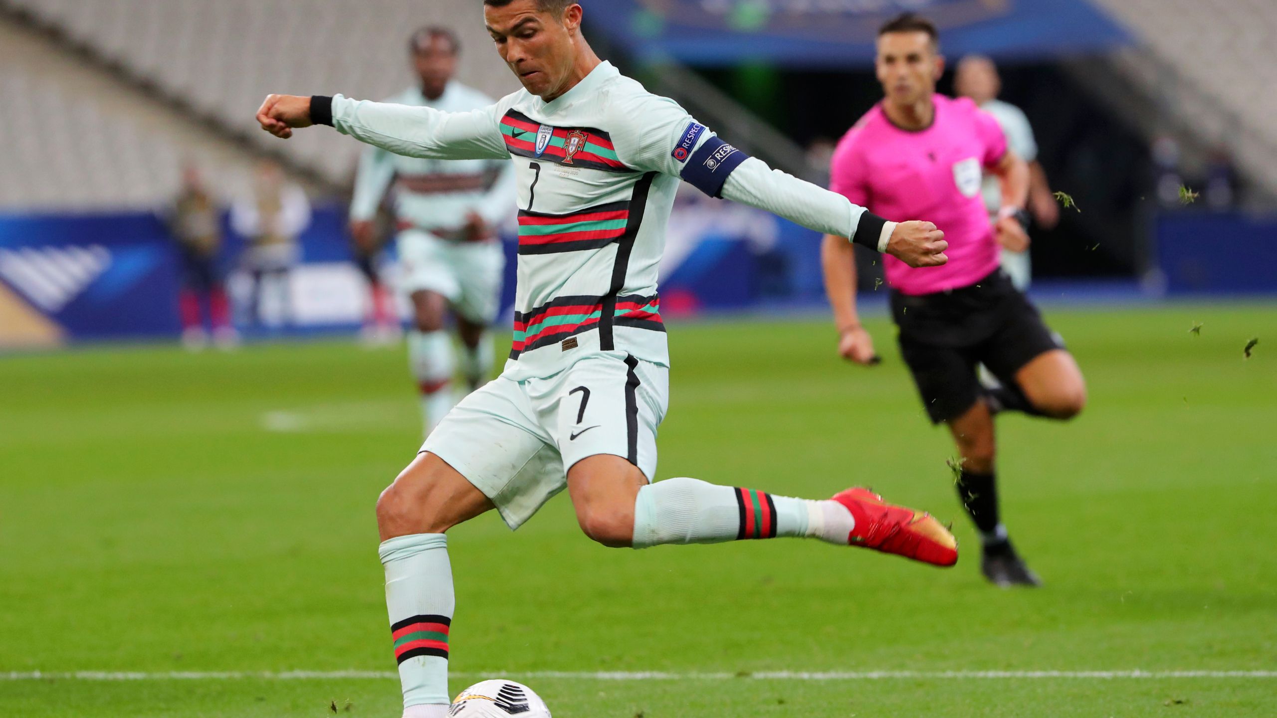 Cristiano Ronaldo Tests Positive For COVID 19