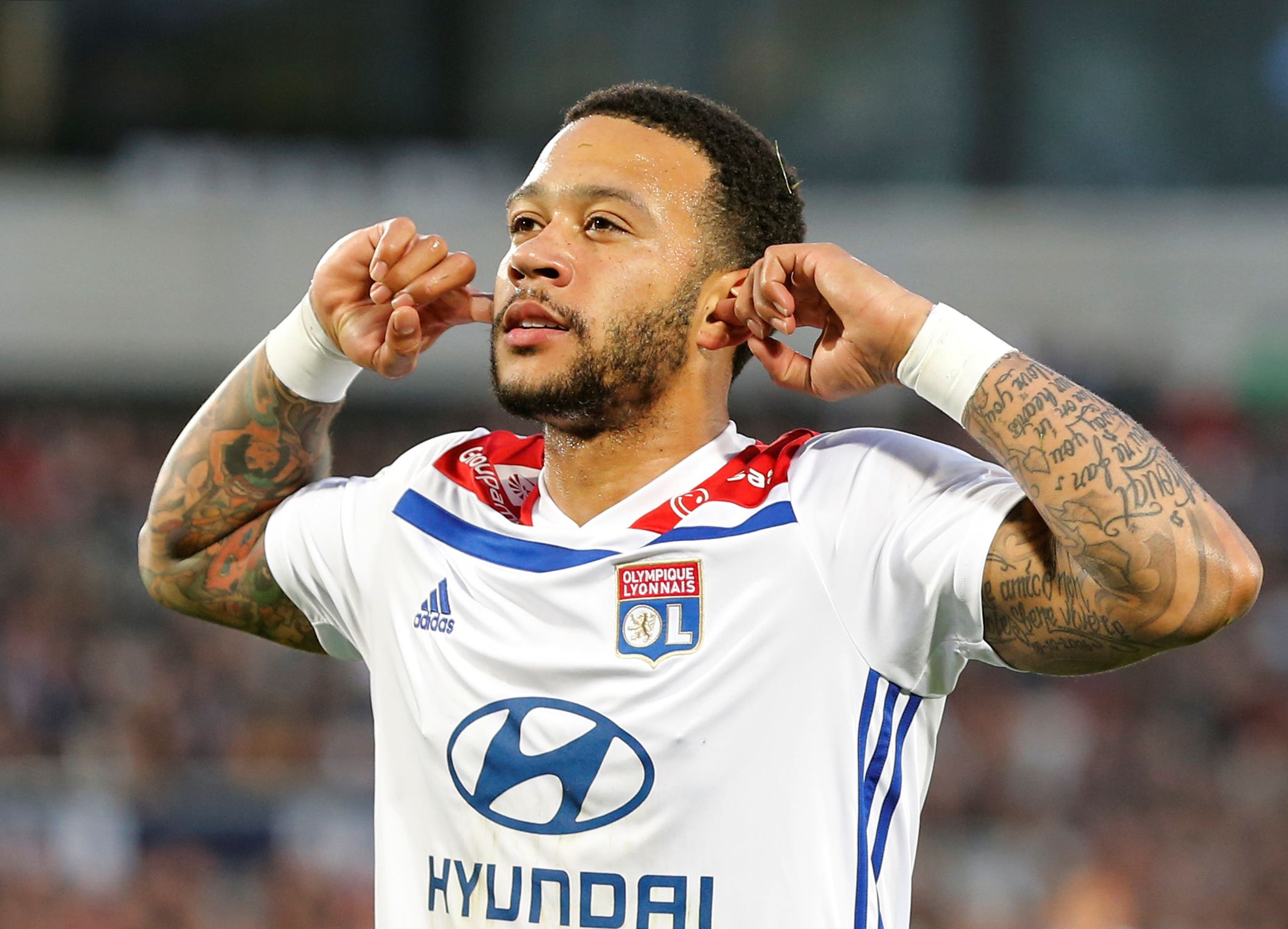 Memphis Depay Reconciled with his father