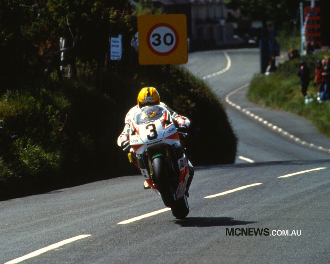 Bikes and Style. Isle of man, Tt racer, Dunlop