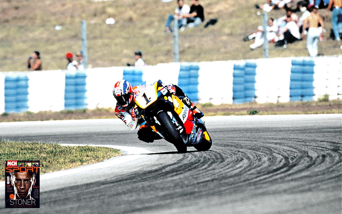 Get your epic free MCN Sport wallpaper here