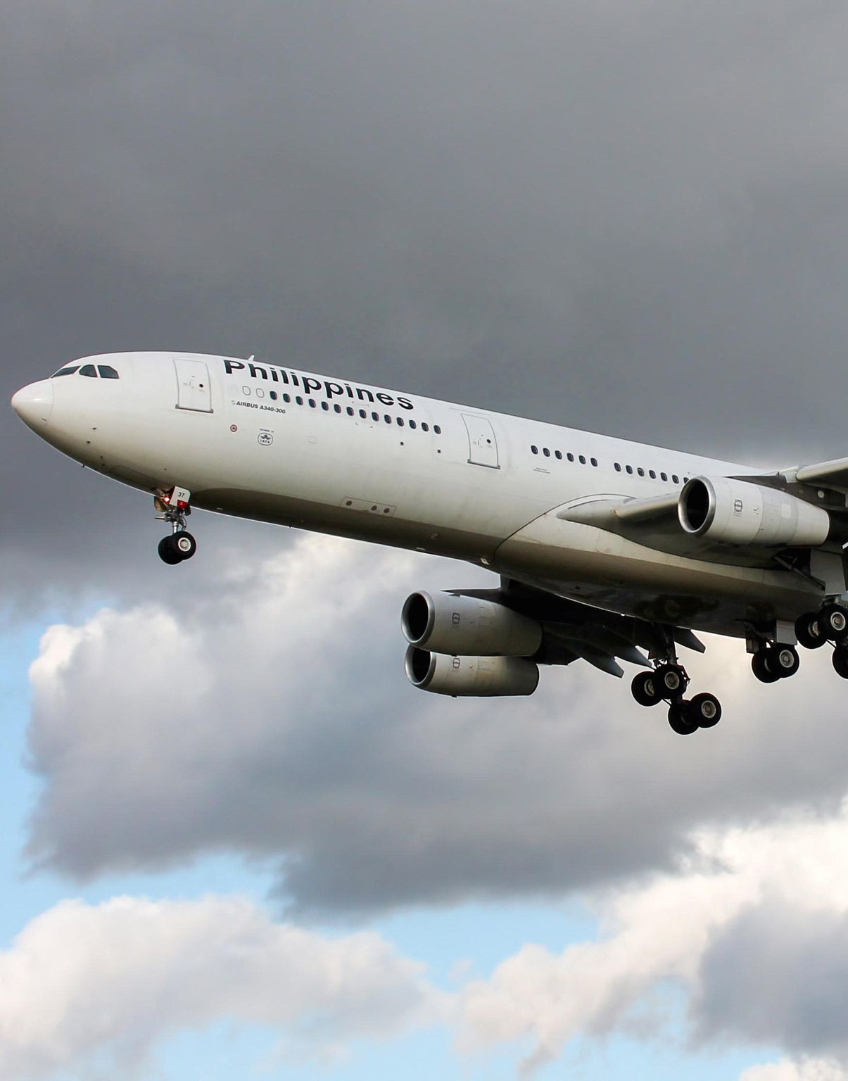 Why Philippine Airlines Is Returning to New York After 17 Years. Airlines, Passenger aircraft, Philippine