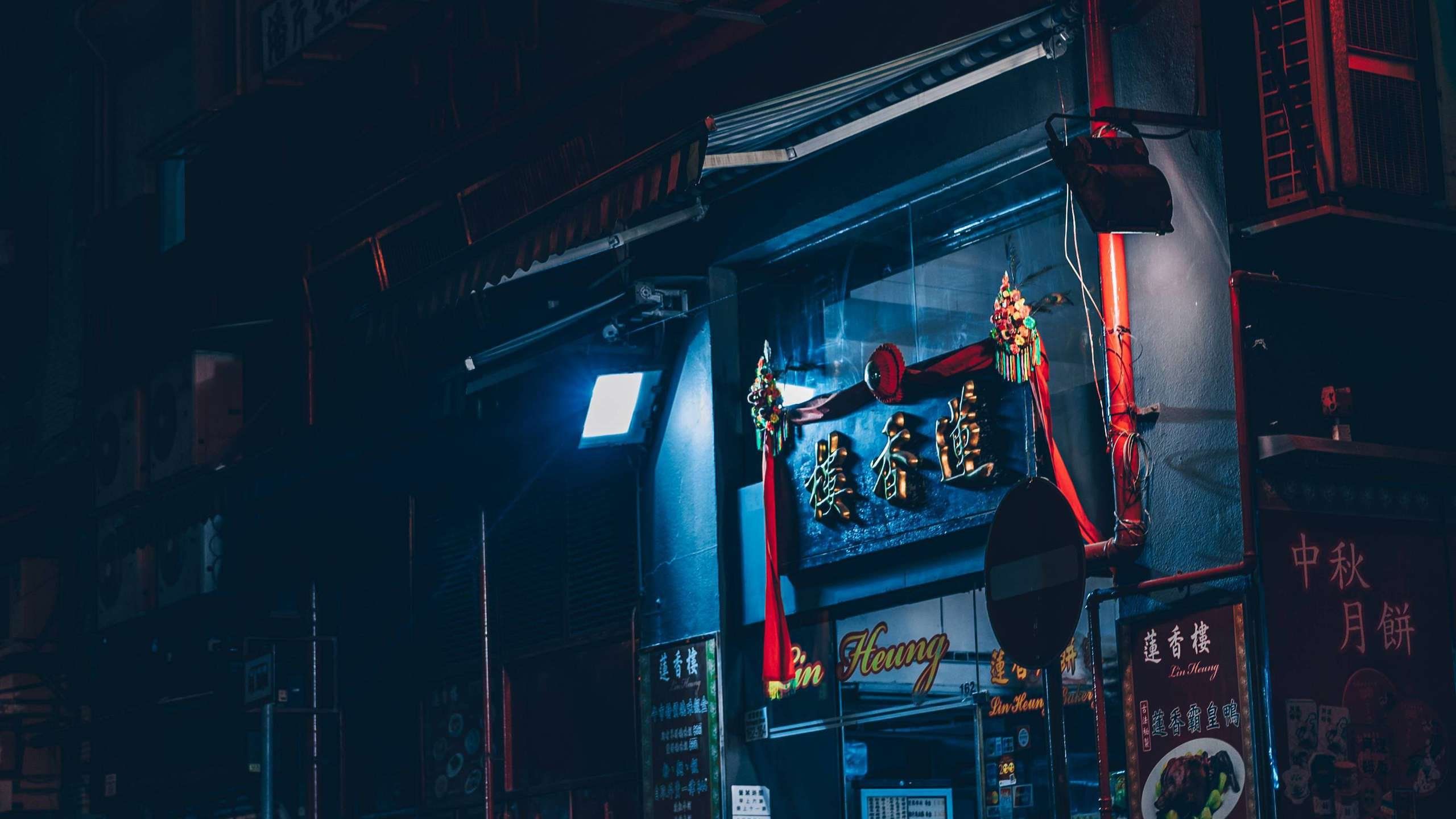 Restaurant 4K wallpaper for your desktop or mobile screen free and easy to download