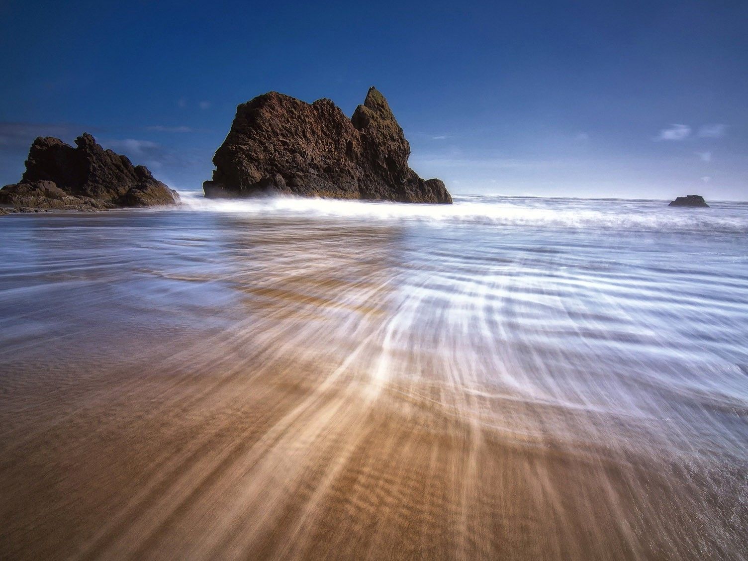 Coast, HD Sea Wallpaper, Ocean, Fresh Air, Amazing Beach, Beautiful Places, Vacation, Happiness, Free, 1504x1128. Full HD Wallpaper