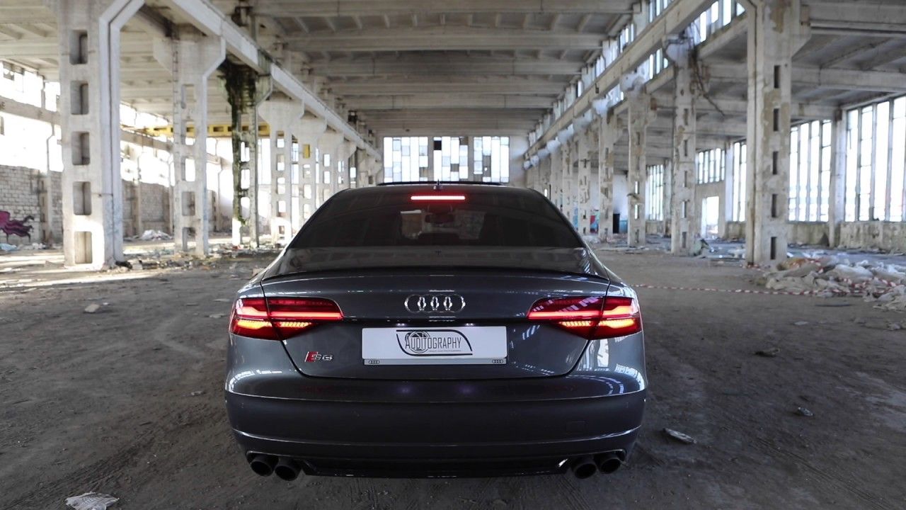 Launching the 605hp Audi S8 Plus in an abandoned muddy factory. Boom!